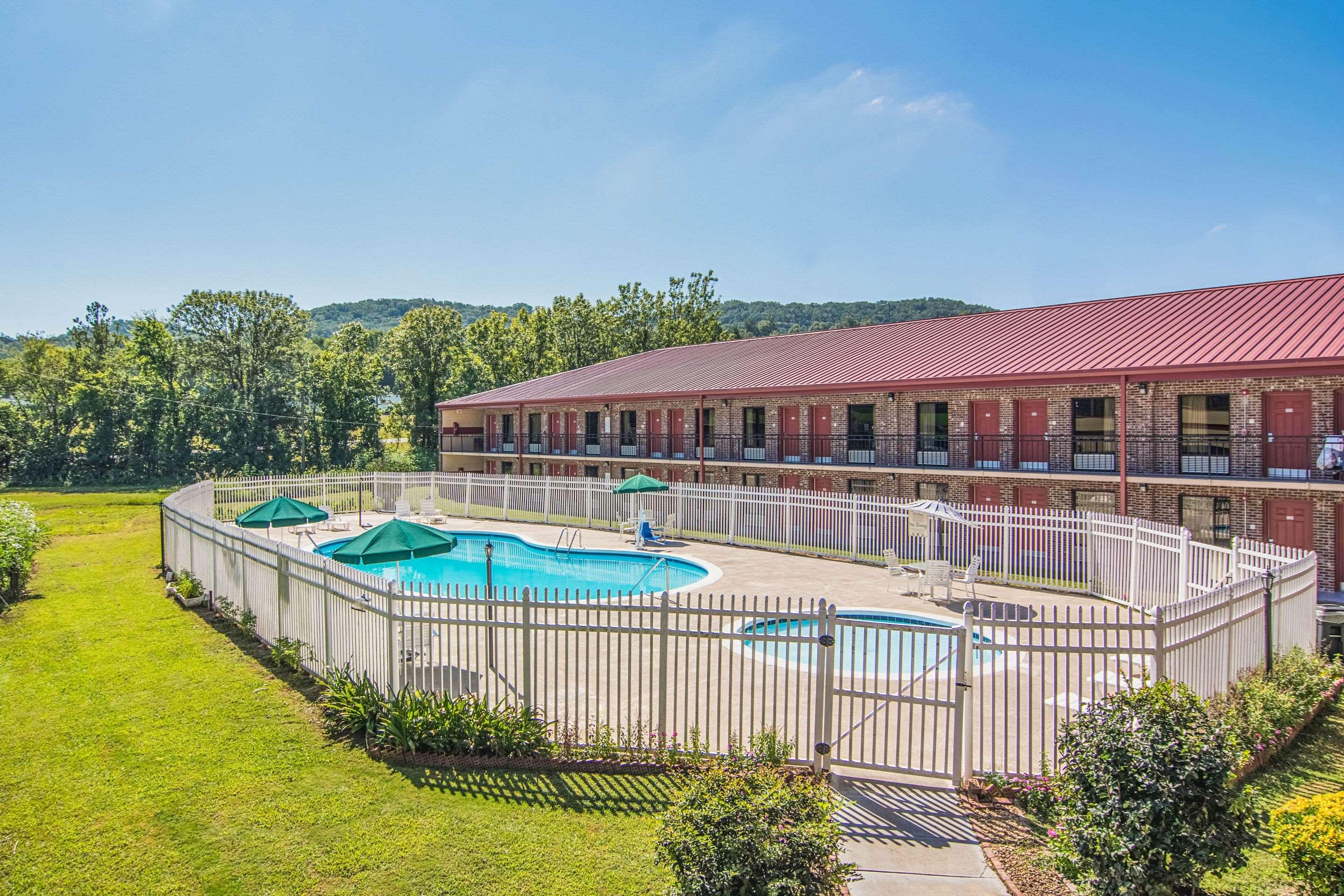 Econo Lodge — photo 4