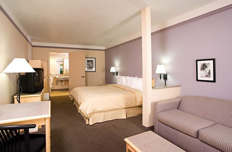 Clarion Suites Maingate — photo 5