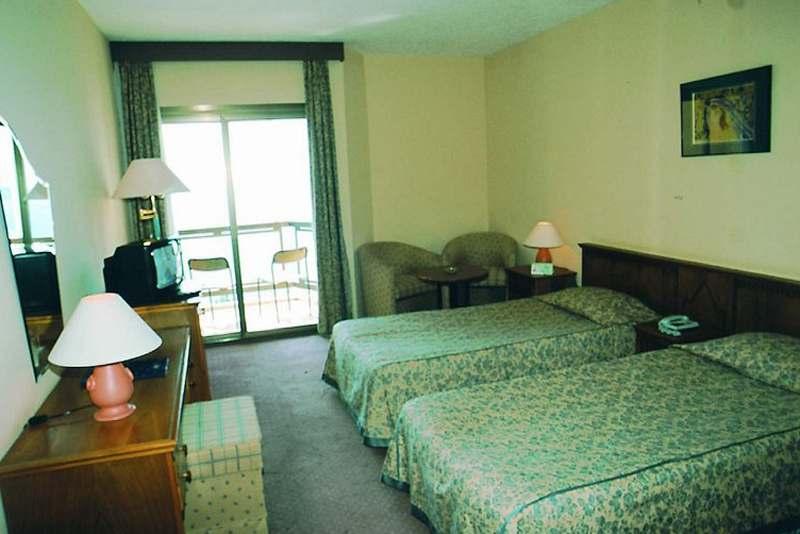 Blue Vista Hill Hotel — photo 4