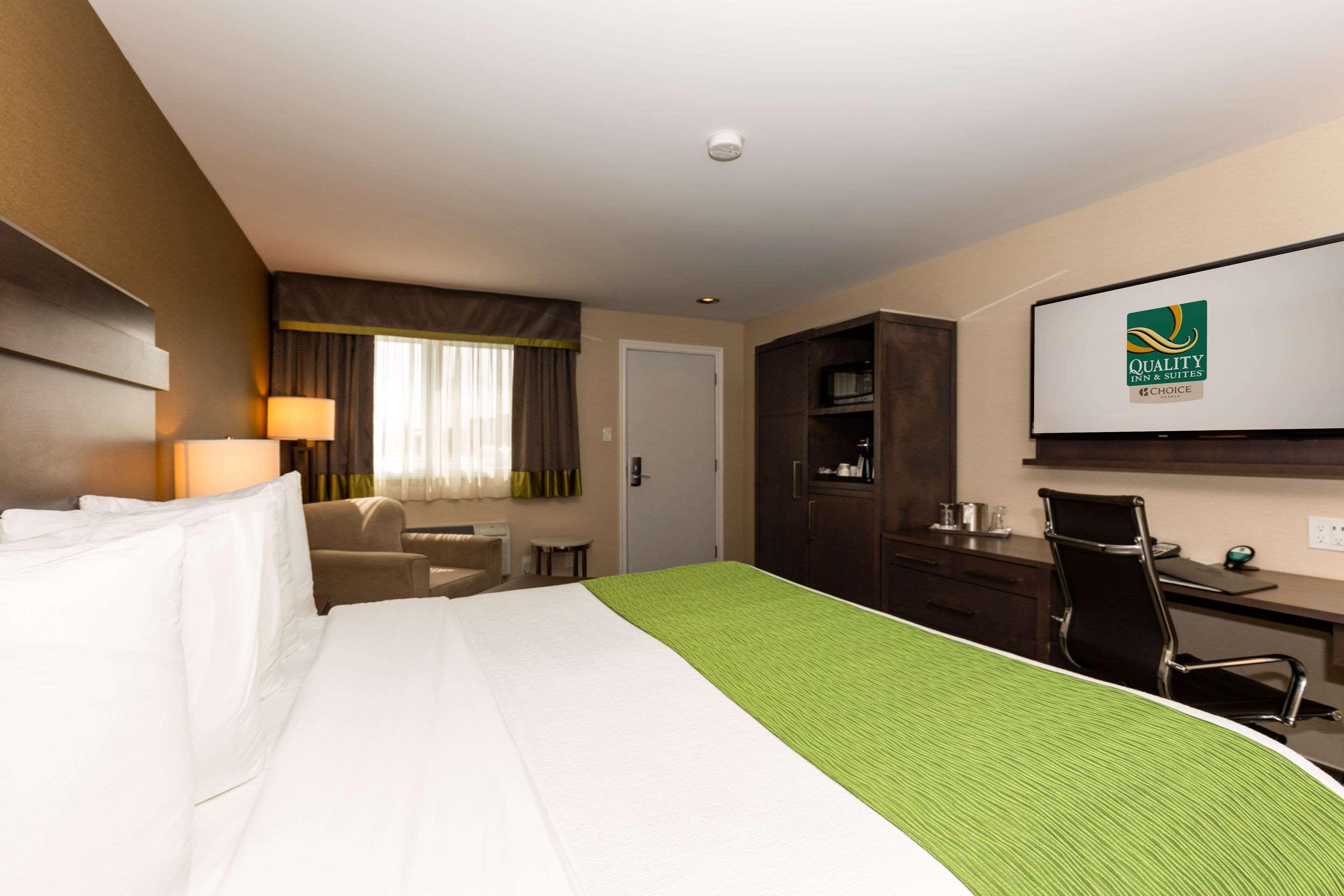 Quality Inn & Suites — photo 4