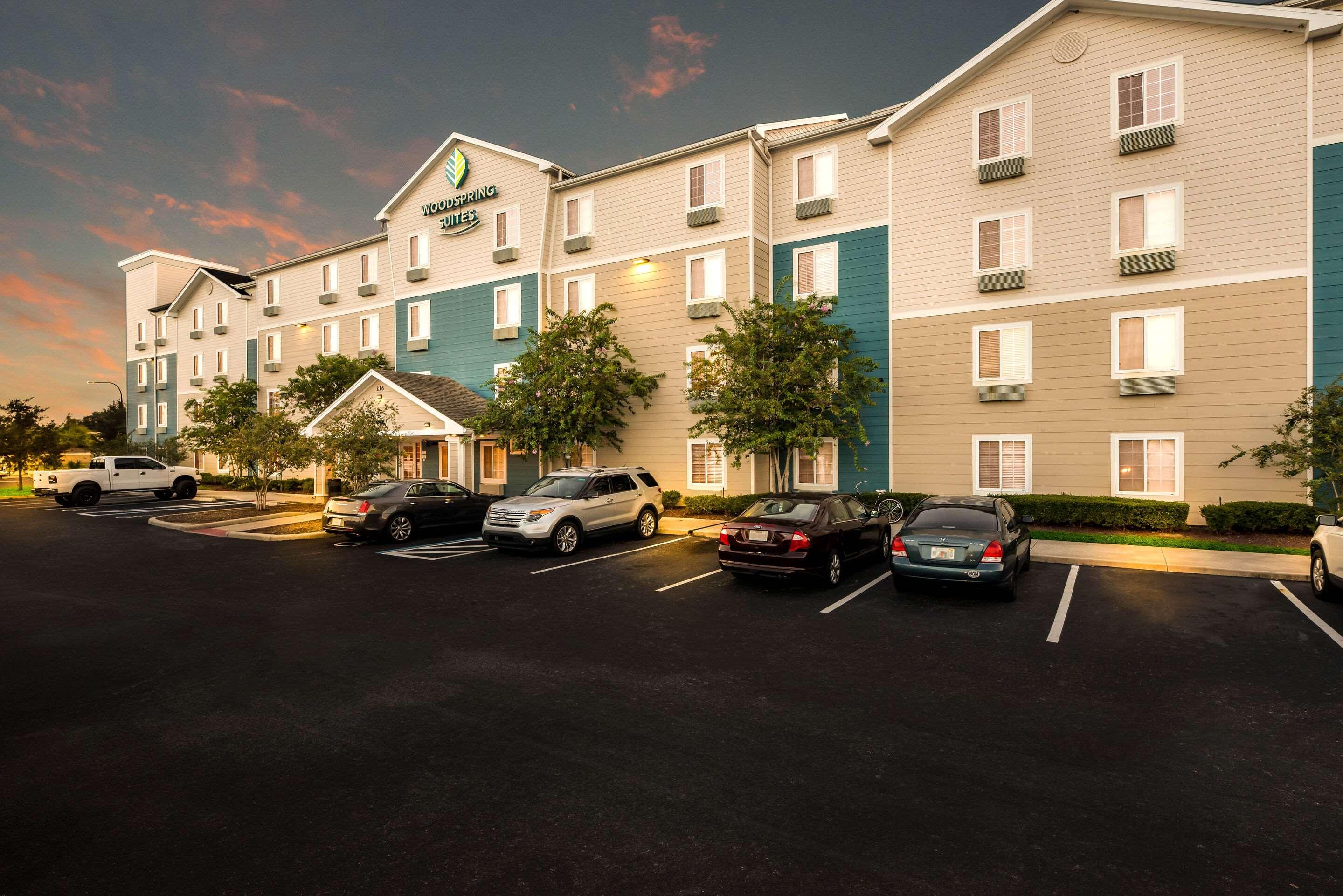 WoodSpring Suites Orlando East — photo 5