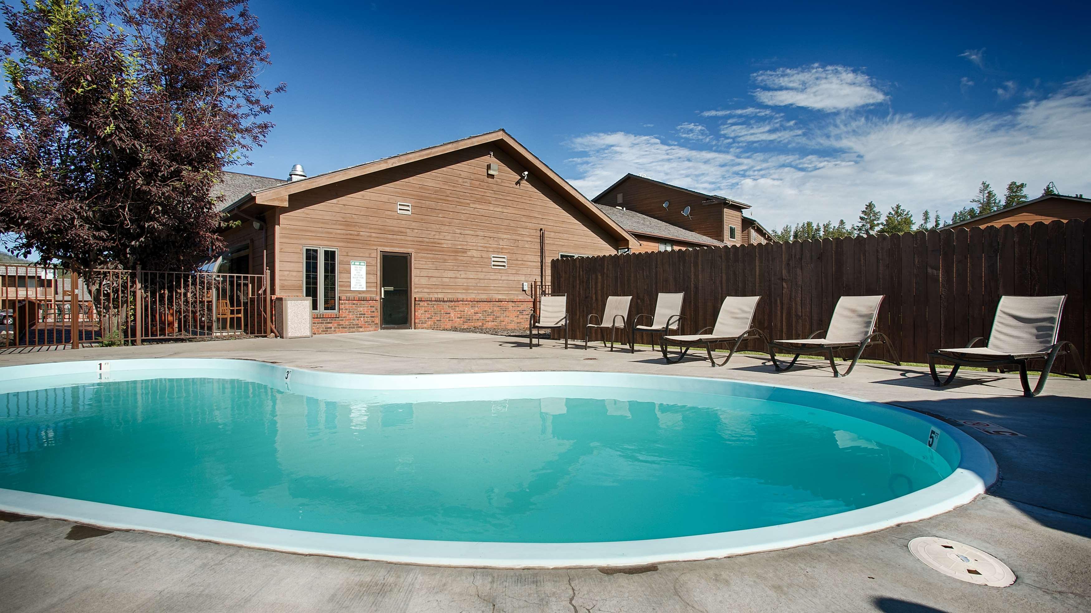 Best Western Golden Spike Inn & Suites — photo 5