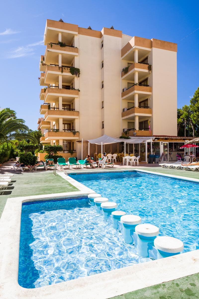 Arlanza Apartments — photo 4