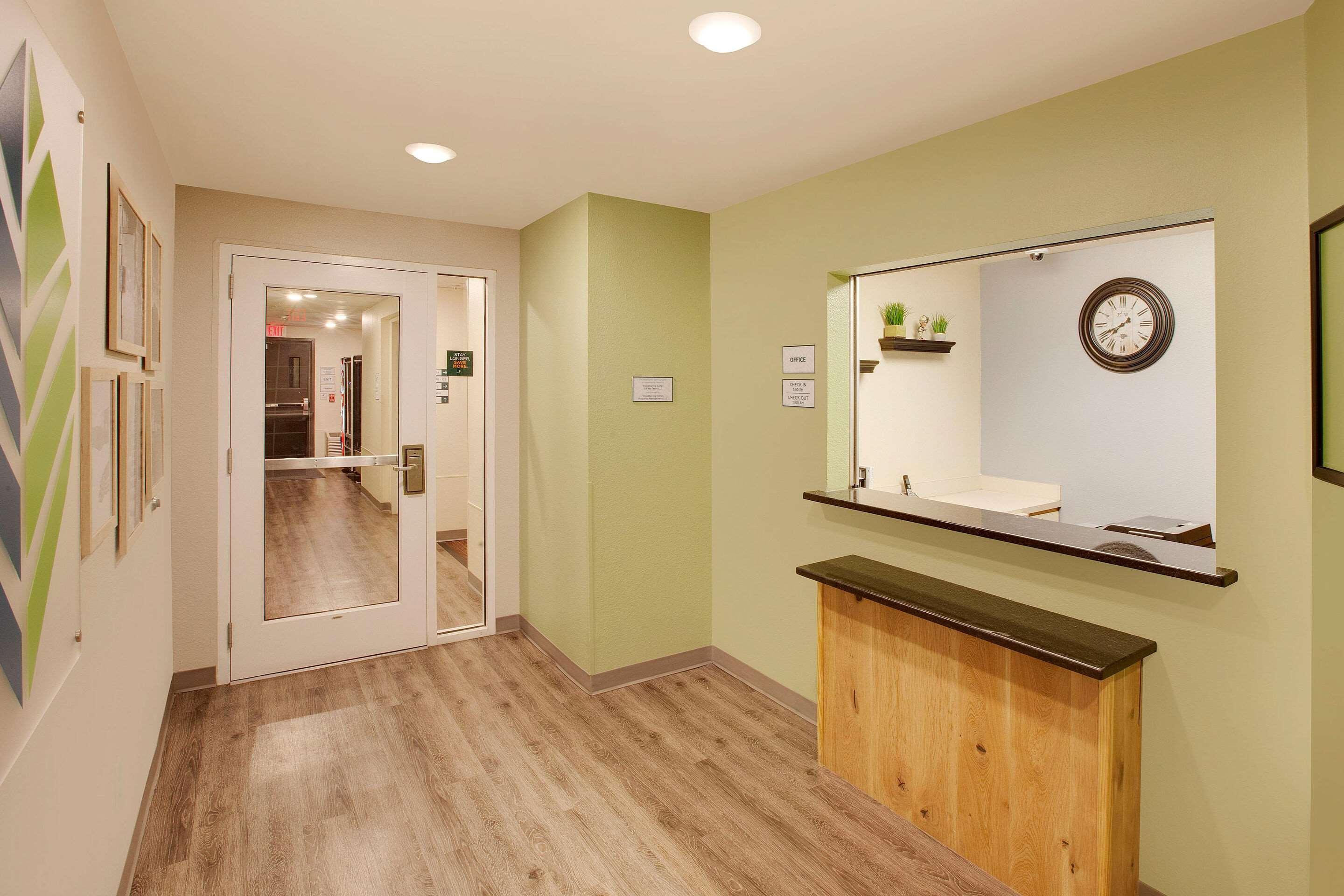 WoodSpring Suites El Paso Airport — photo 5