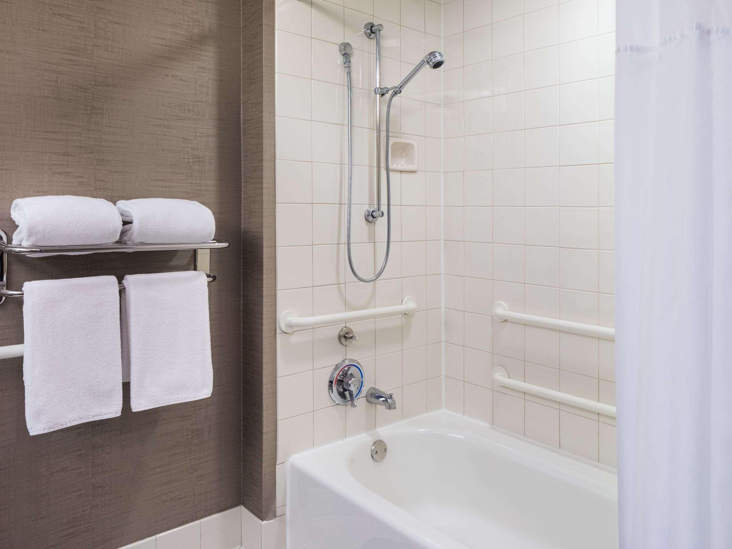 Hyatt Rosemont — photo 5