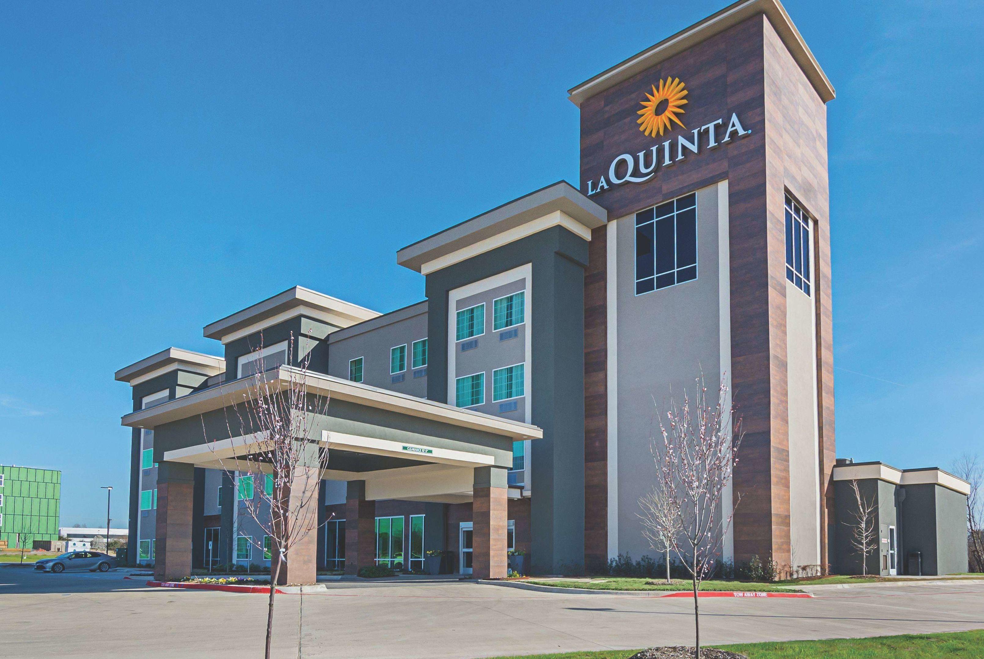 La Quinta Inn & Suites Dallas  Wylie — photo 4