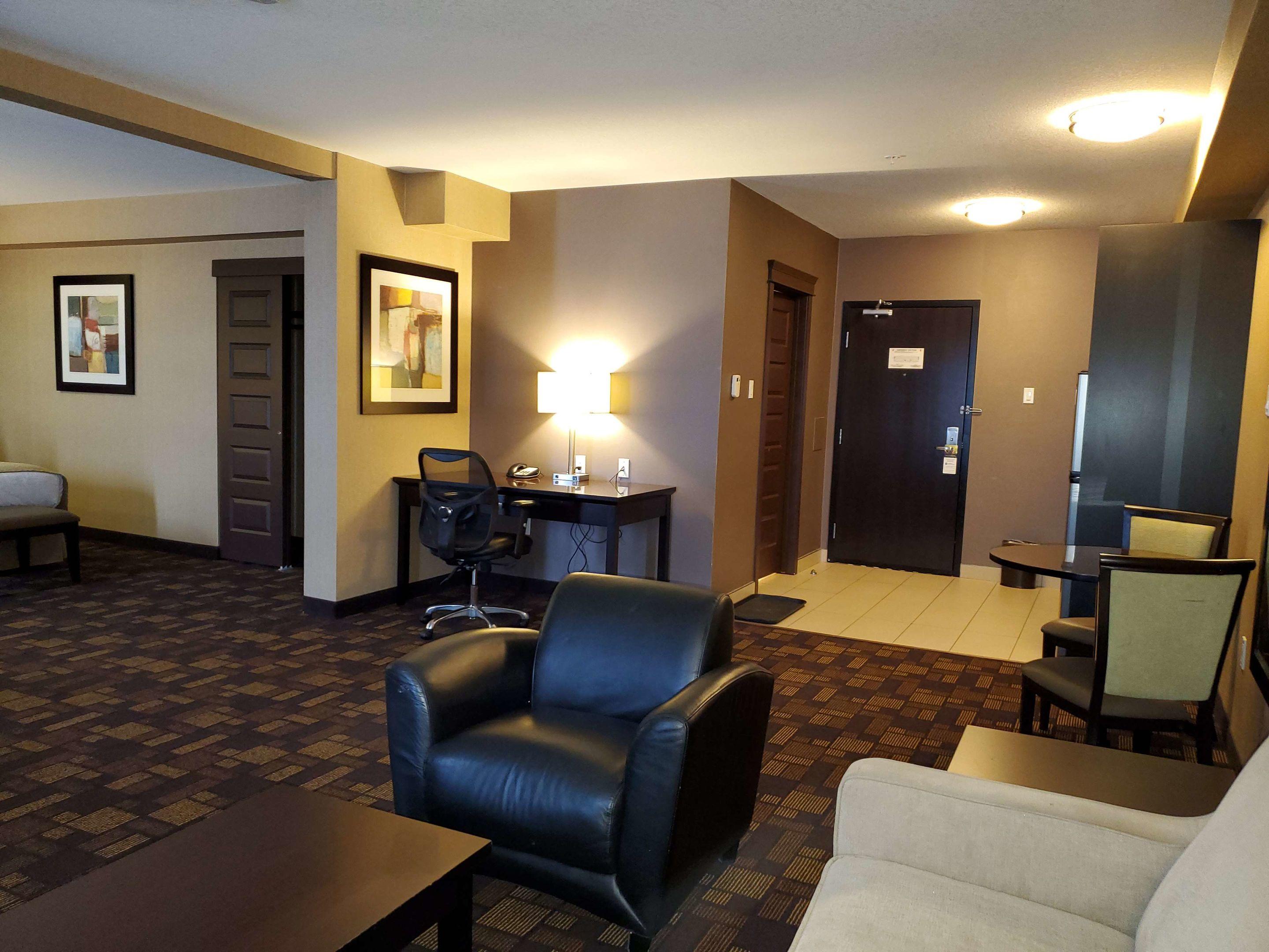 Best Western Plus Fox Creek — photo 5