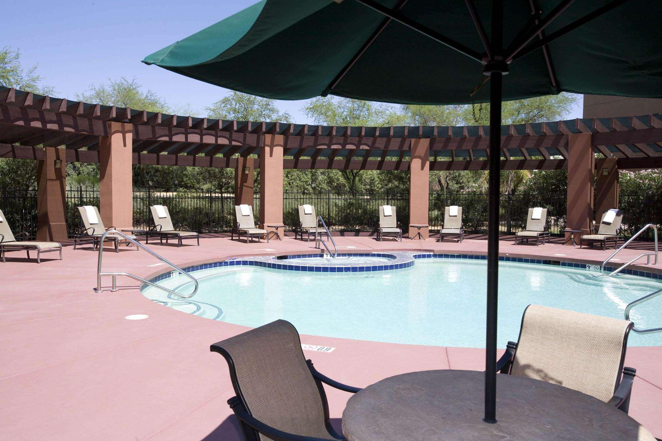Hilton Garden Inn Airport — photo 4