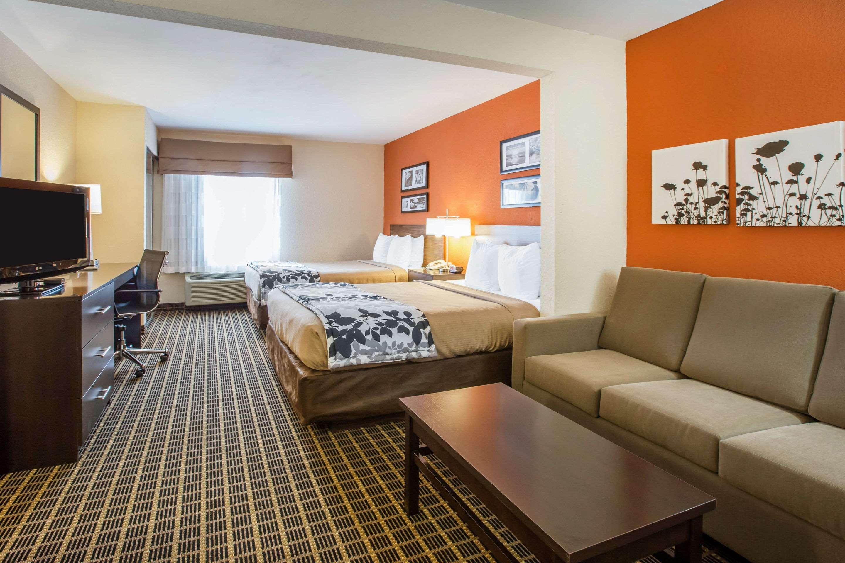 Sleep Inn & Suites — photo 4