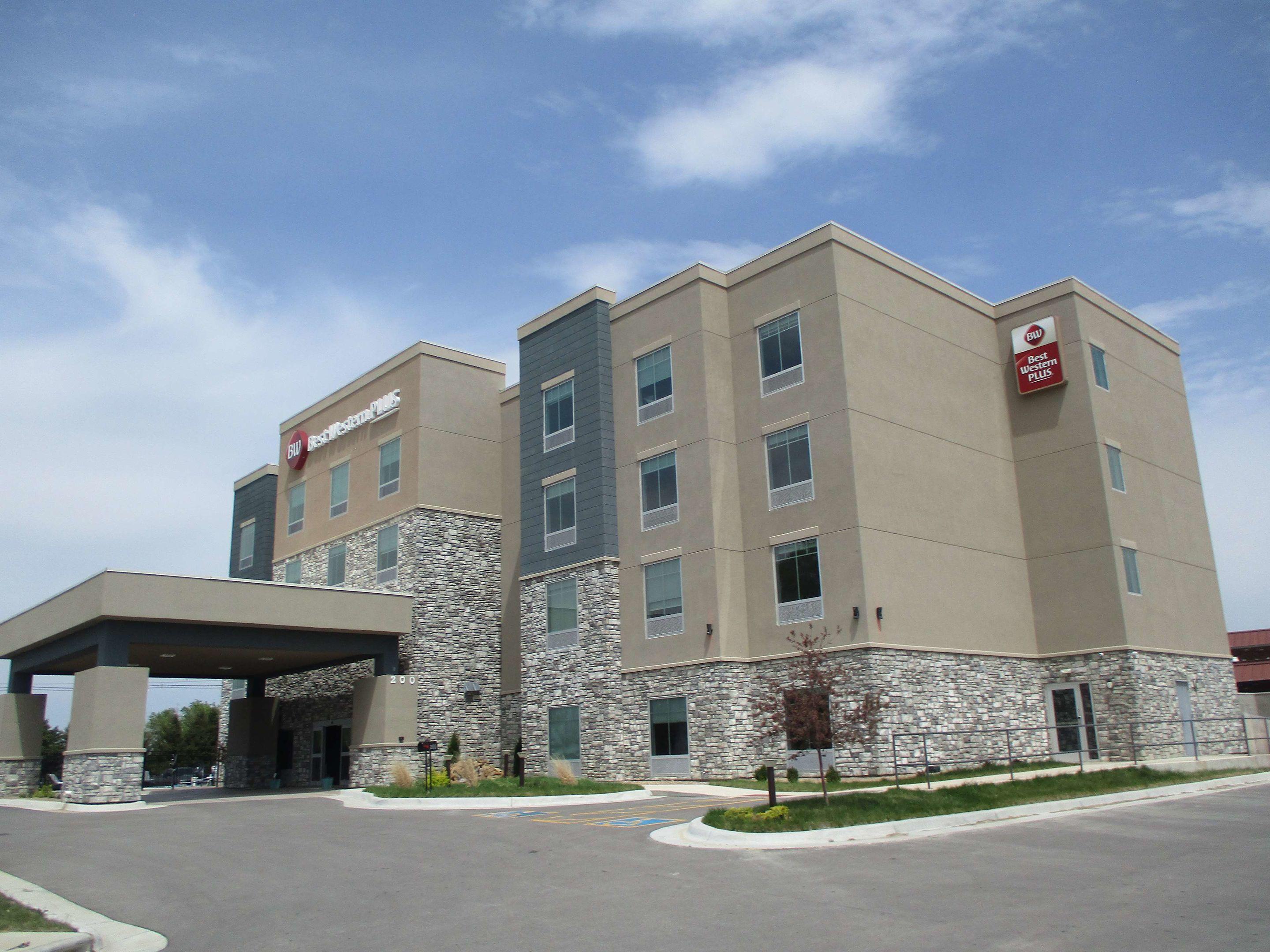 Best Western Plus Mcpherson