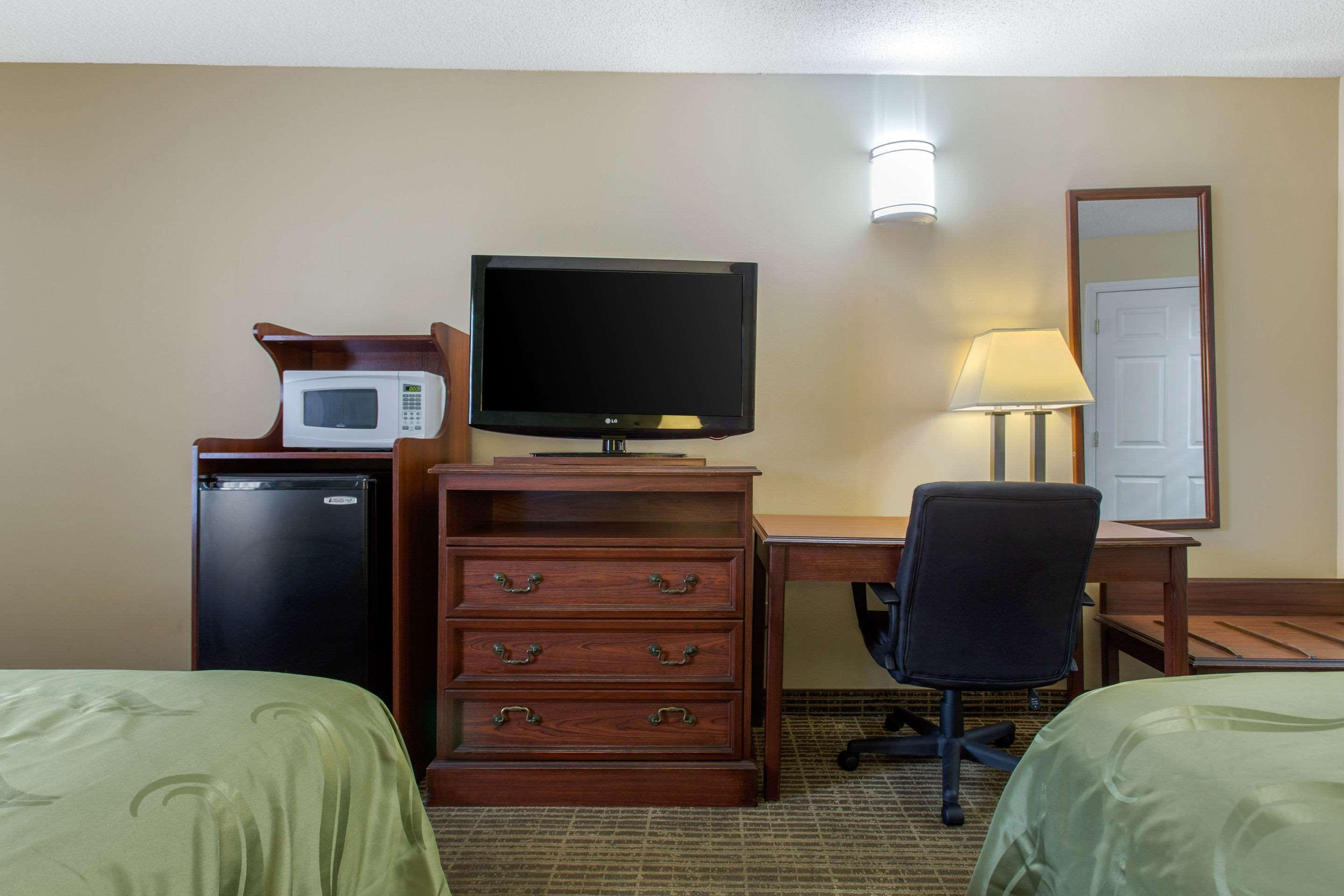 Quality Inn — photo 4
