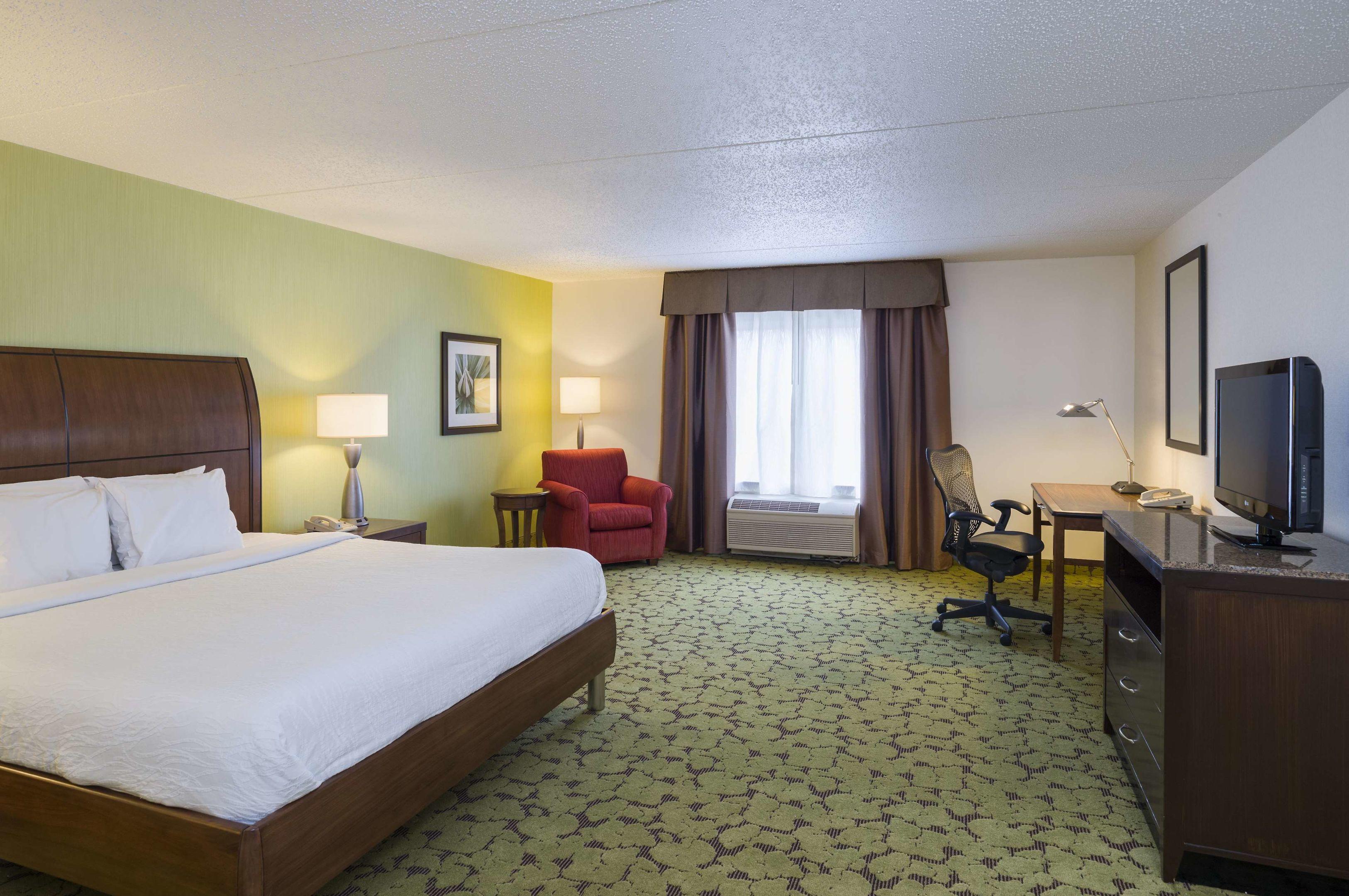 Hilton Garden Inn Edison/Raritan Center — photo 5