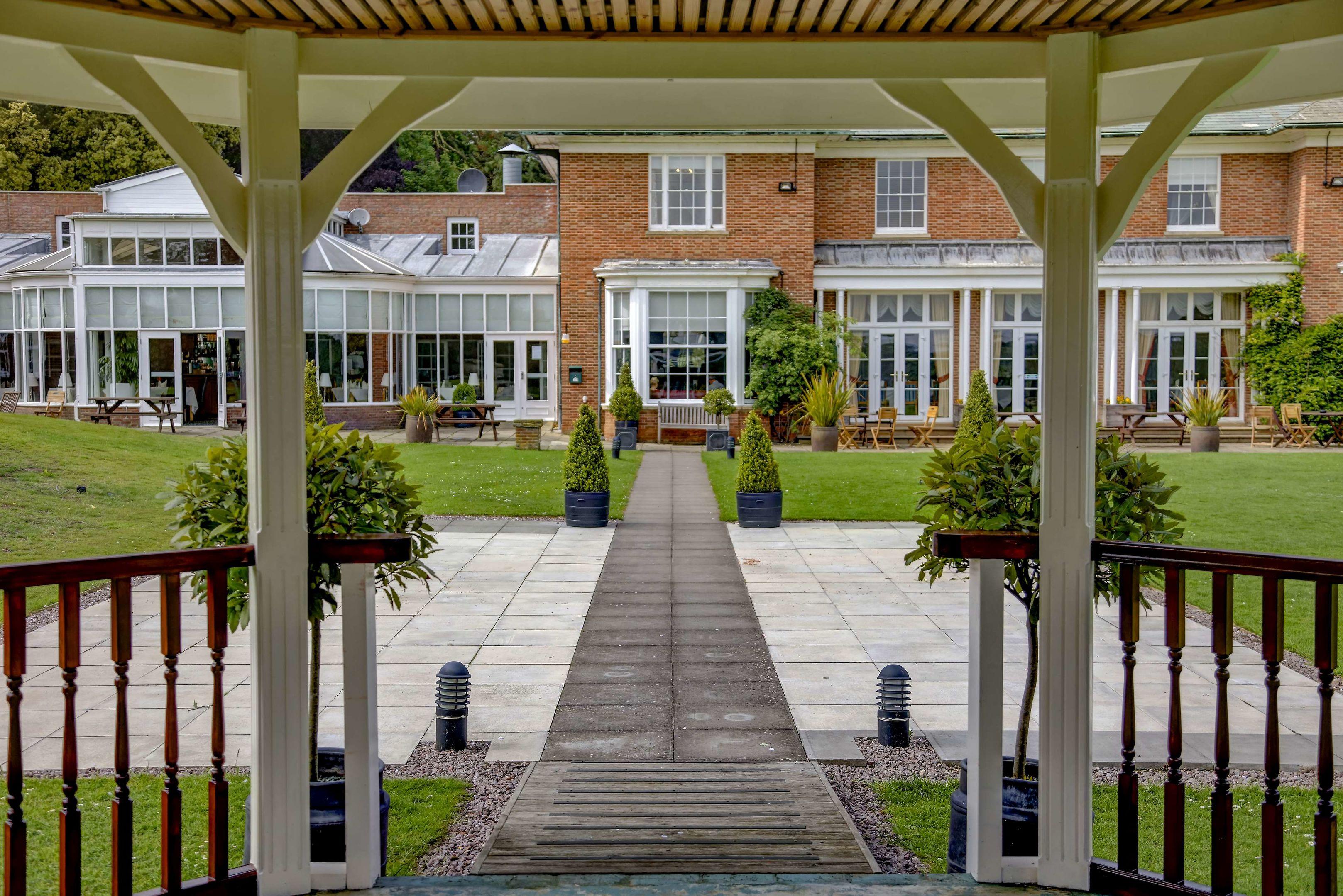 Best Western Plus Kenwick Park Hotel — photo 3