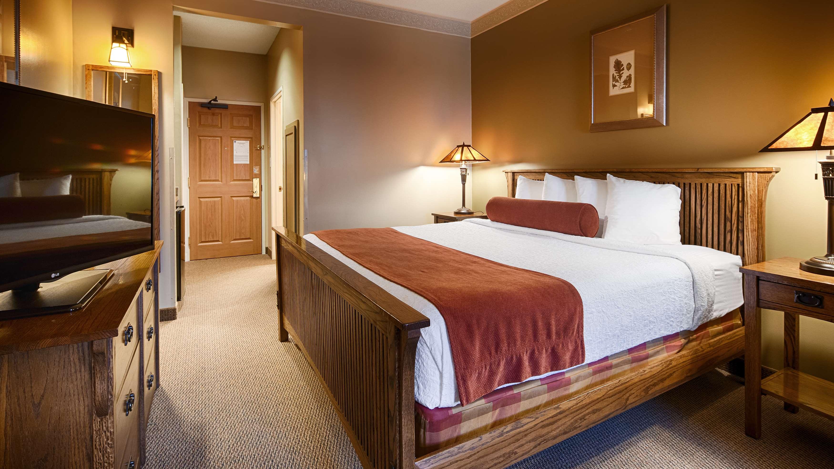Best Western Plus Sunset Suites Riverwalk — photo 4