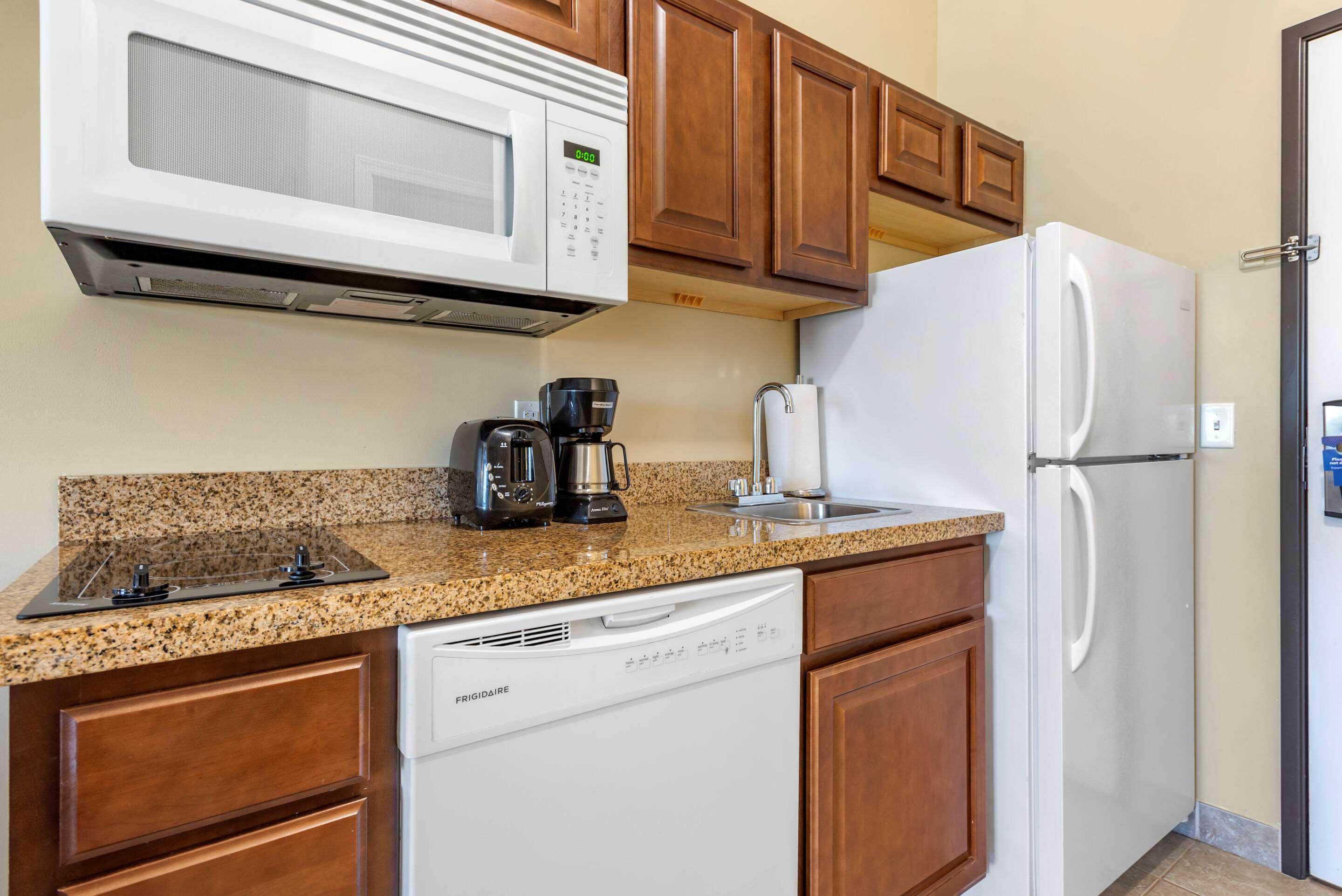 Comfort Inn & Suites Barnesville Frackville — photo 4