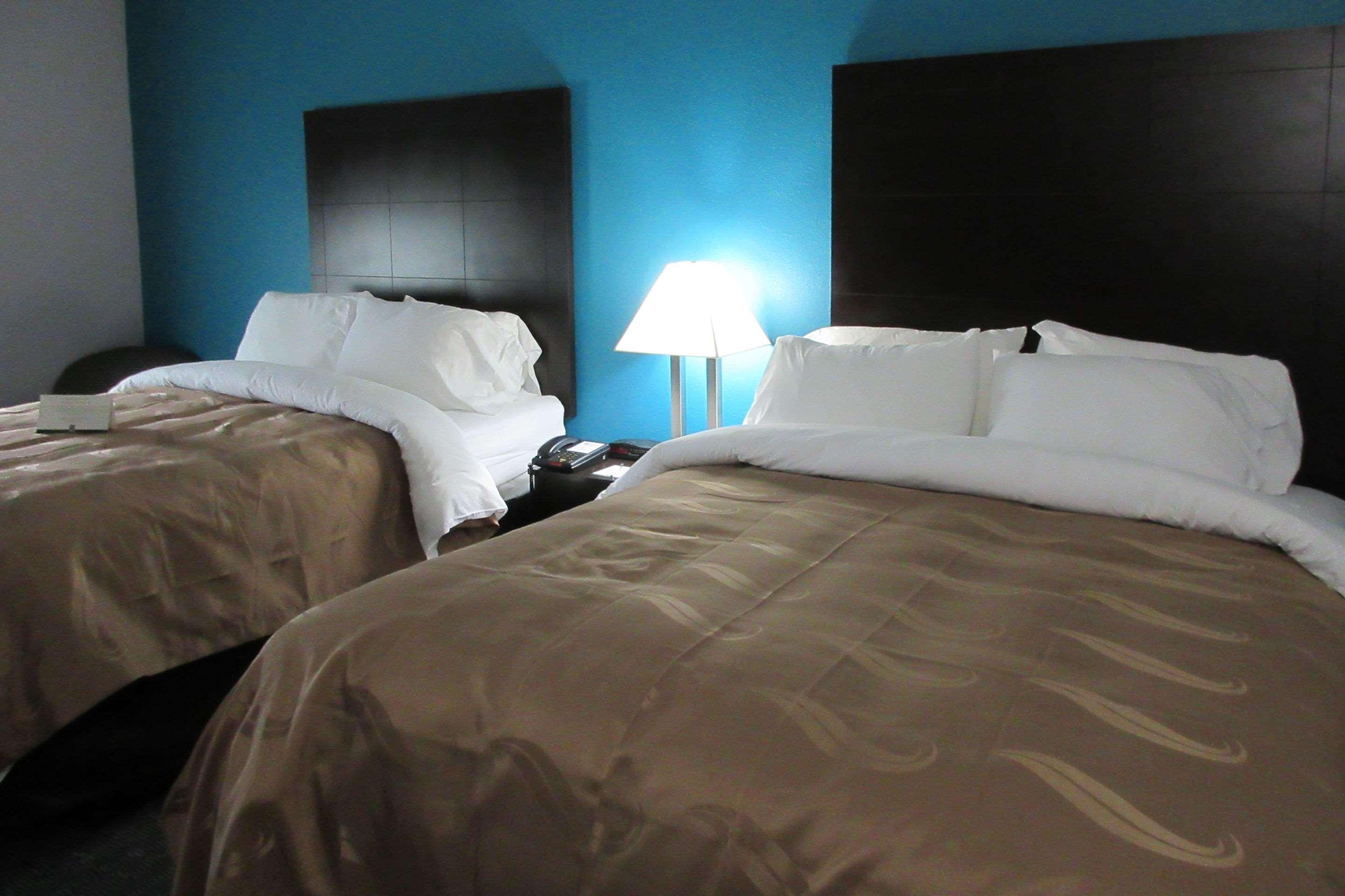 Quality Inn & Suites — photo 4