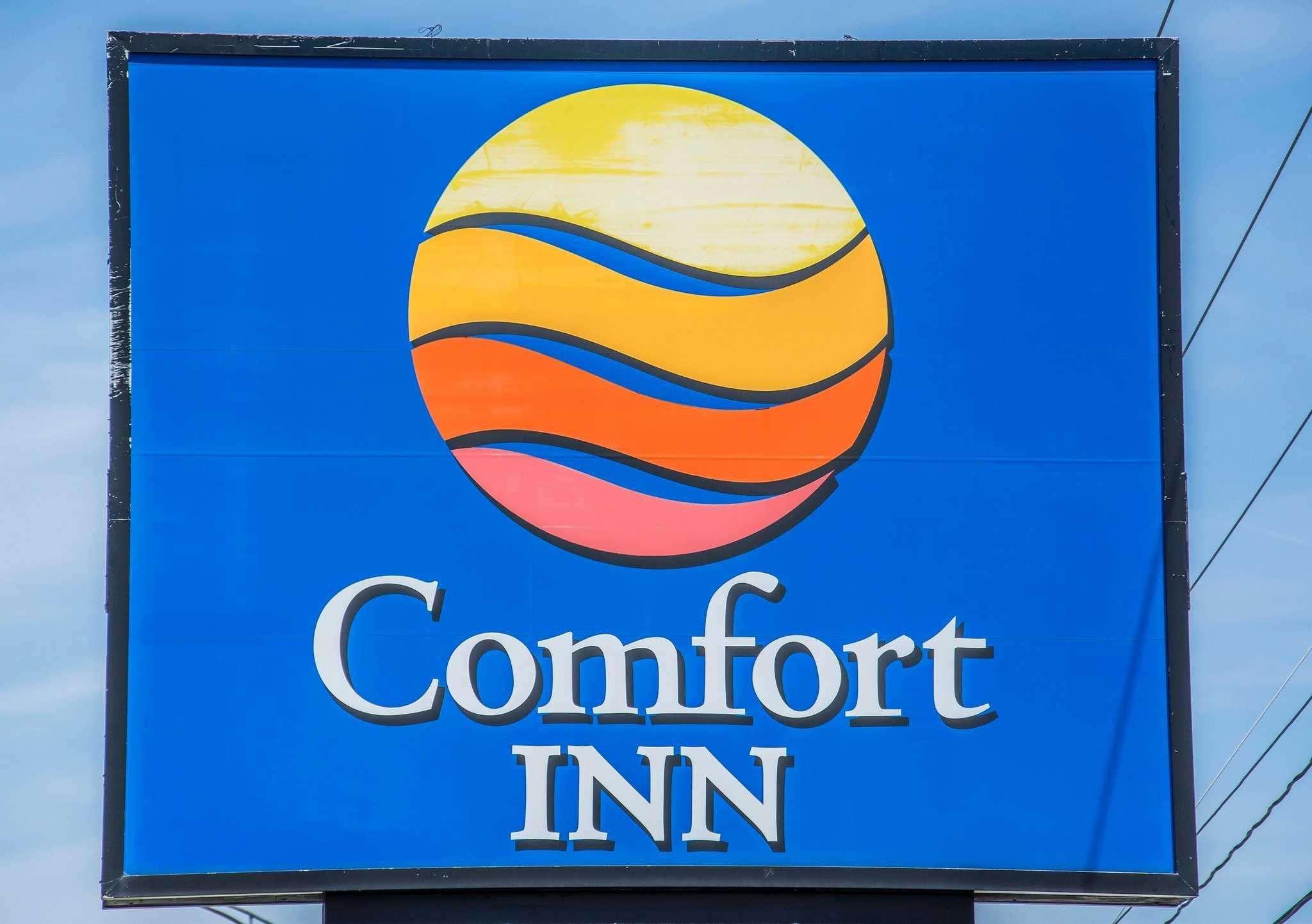 Comfort Inn Rock Forest — photo 3