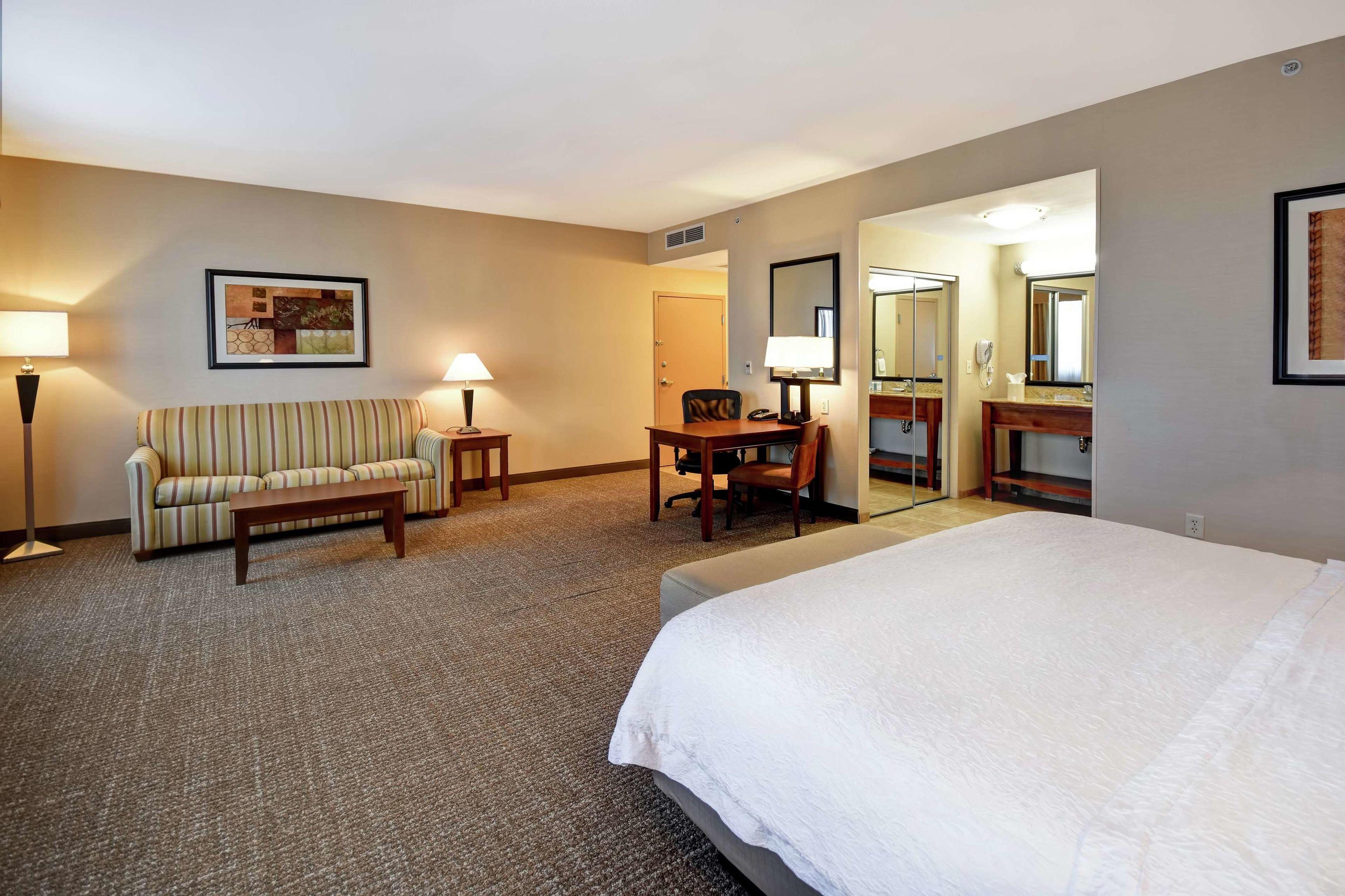 Hampton Inn & Suites Folsom — photo 5