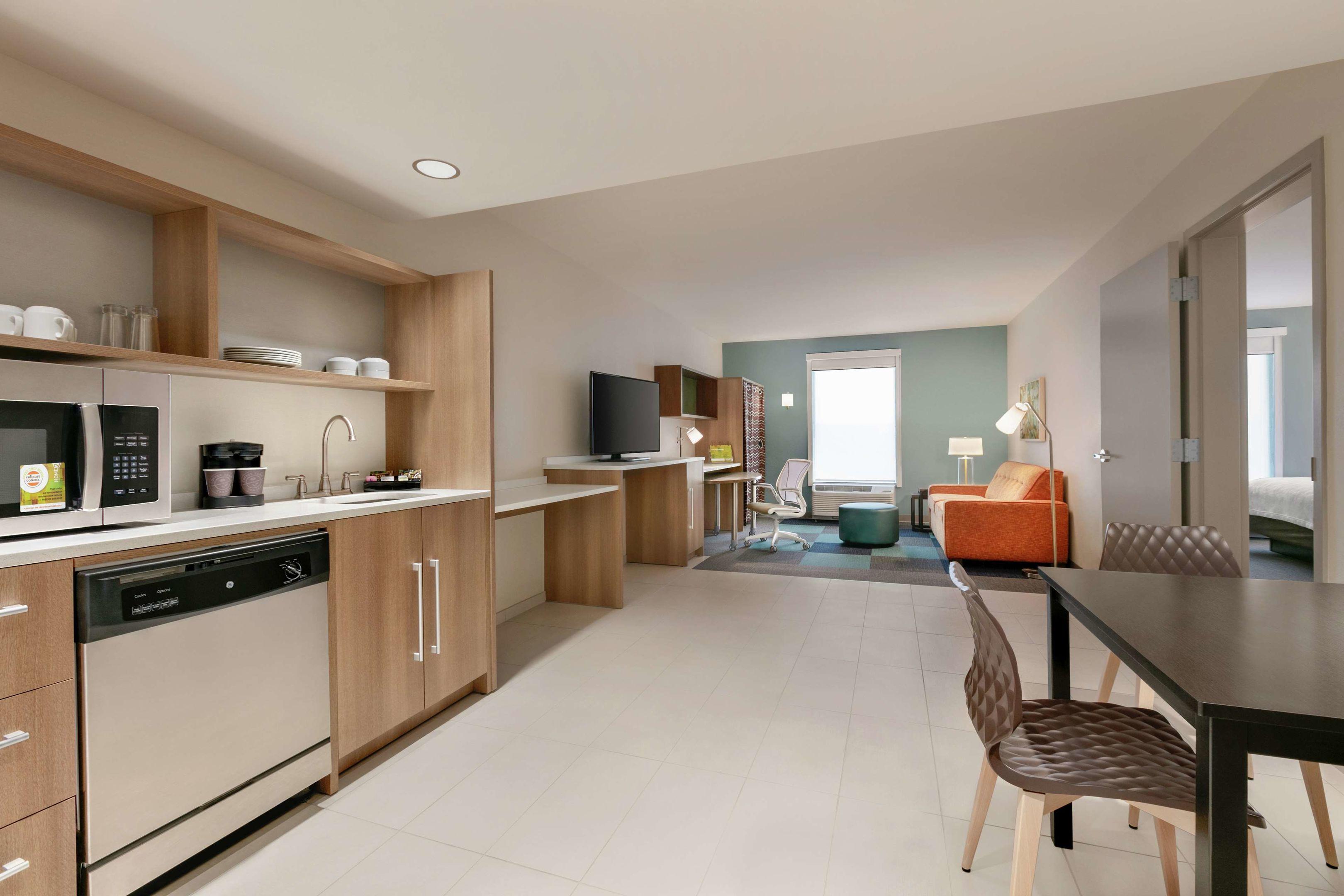 Home2 Suites By Hilton Chantilly Dulles Airport — photo 4
