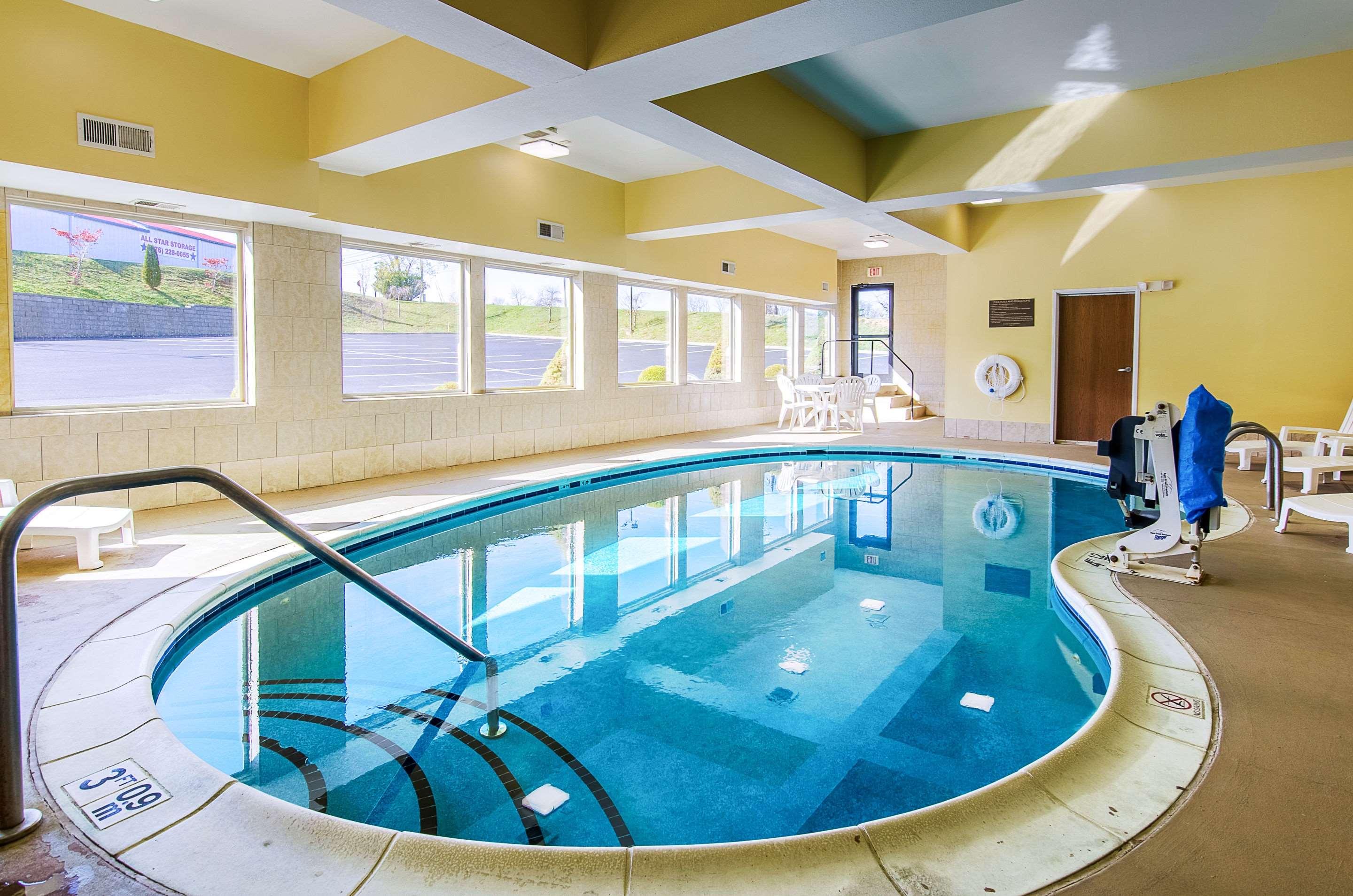 Comfort Suites Wytheville — photo 4