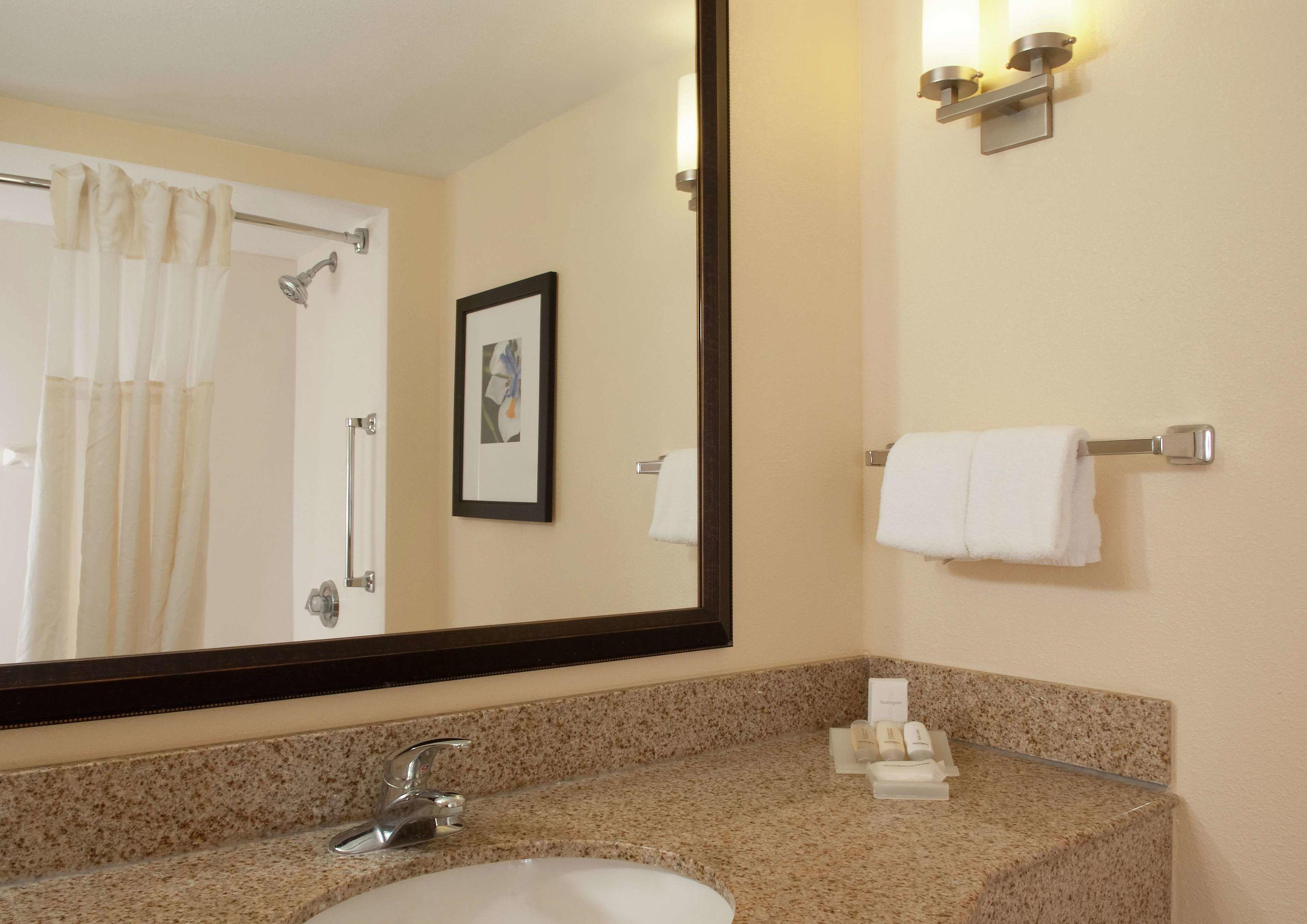 Hilton Garden Inn Orlando Airport — photo 4