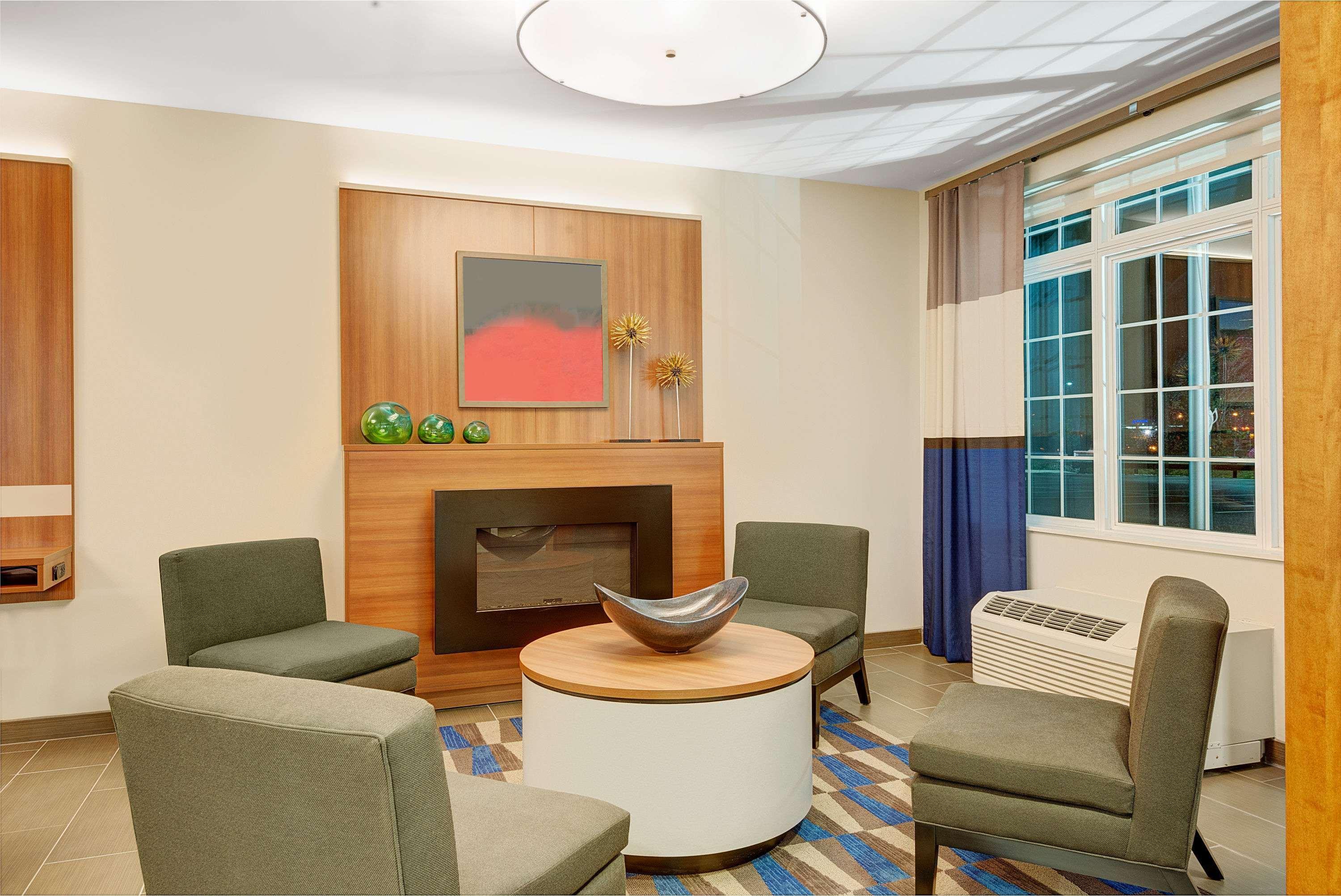 Microtel Inn & Suites by Wyndham Philadelphia Airport Ridley — photo 5