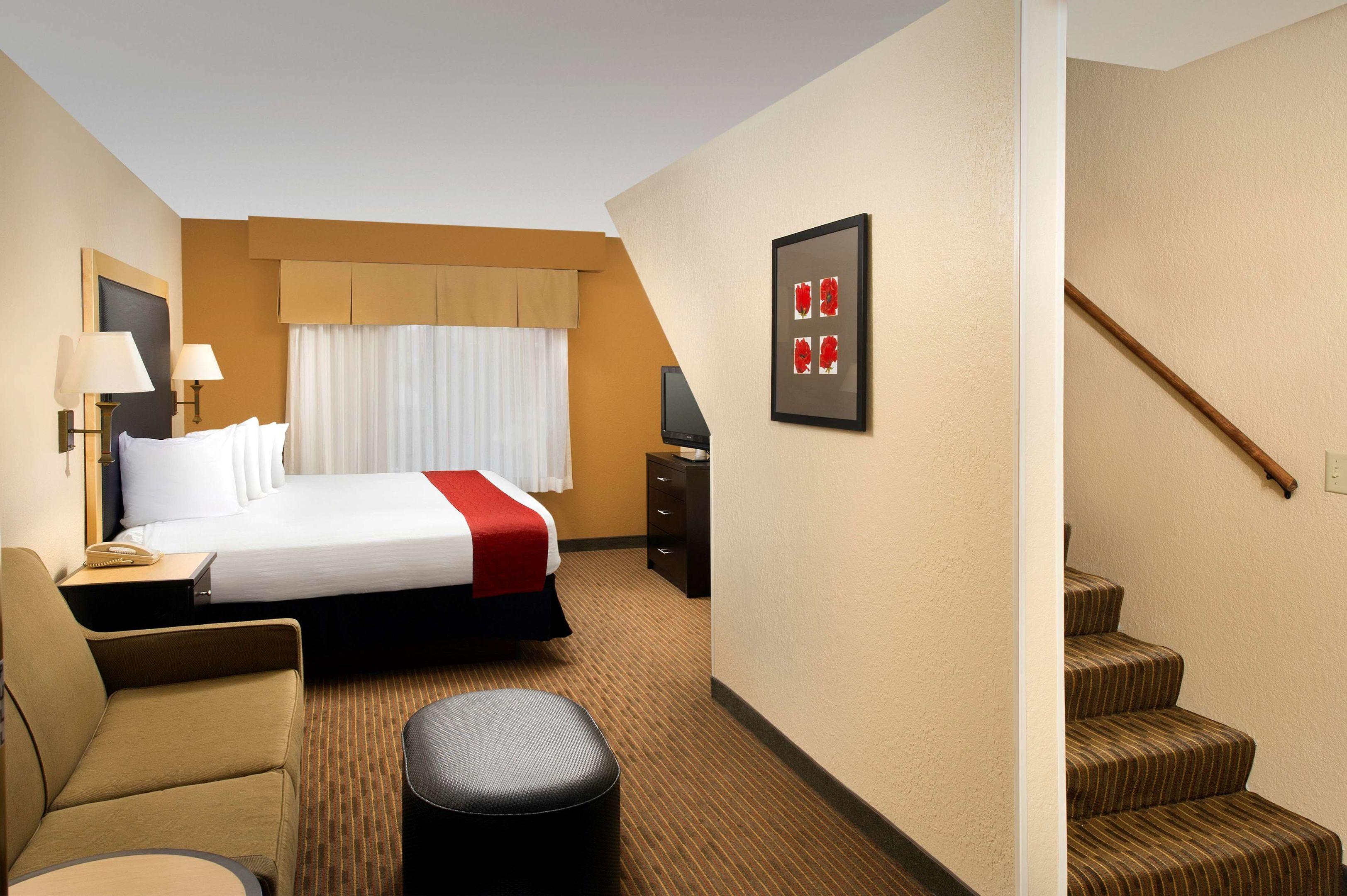 Best Western Alamo Suites — photo 4