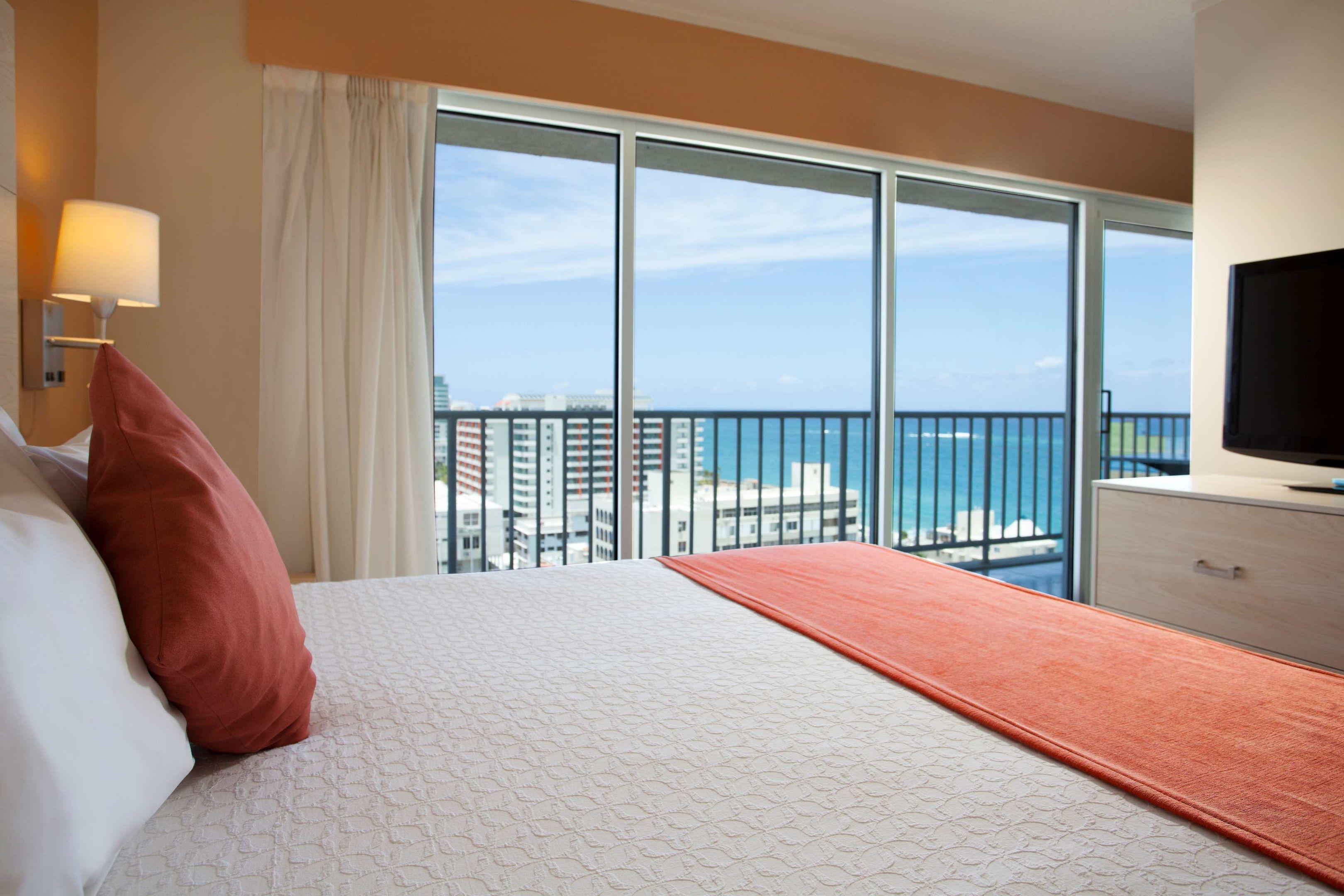 Best Western Plus Condado Palm Inn & Suites — photo 5