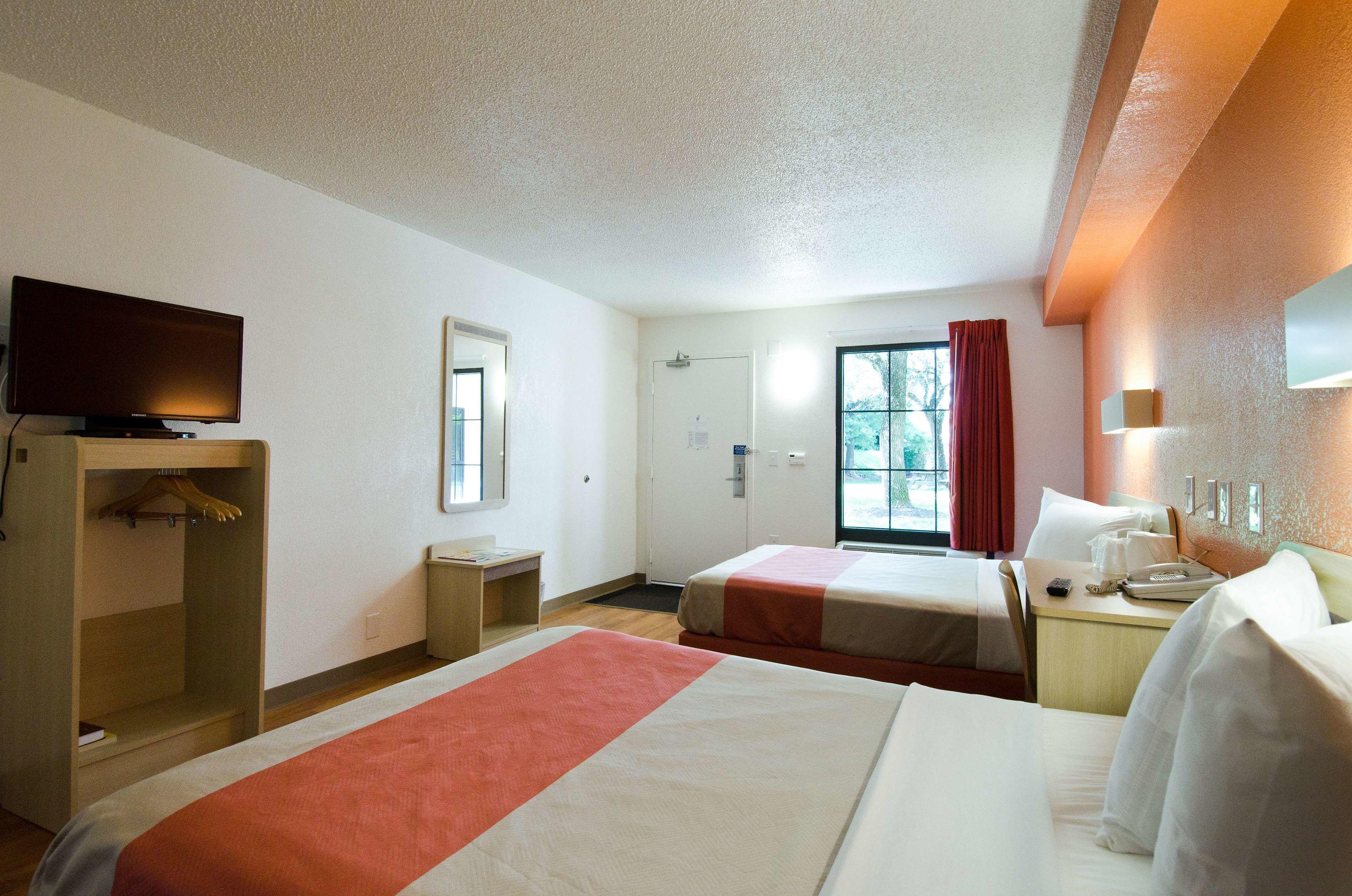 Motel 6 Frederick Fort Detrick — photo 3