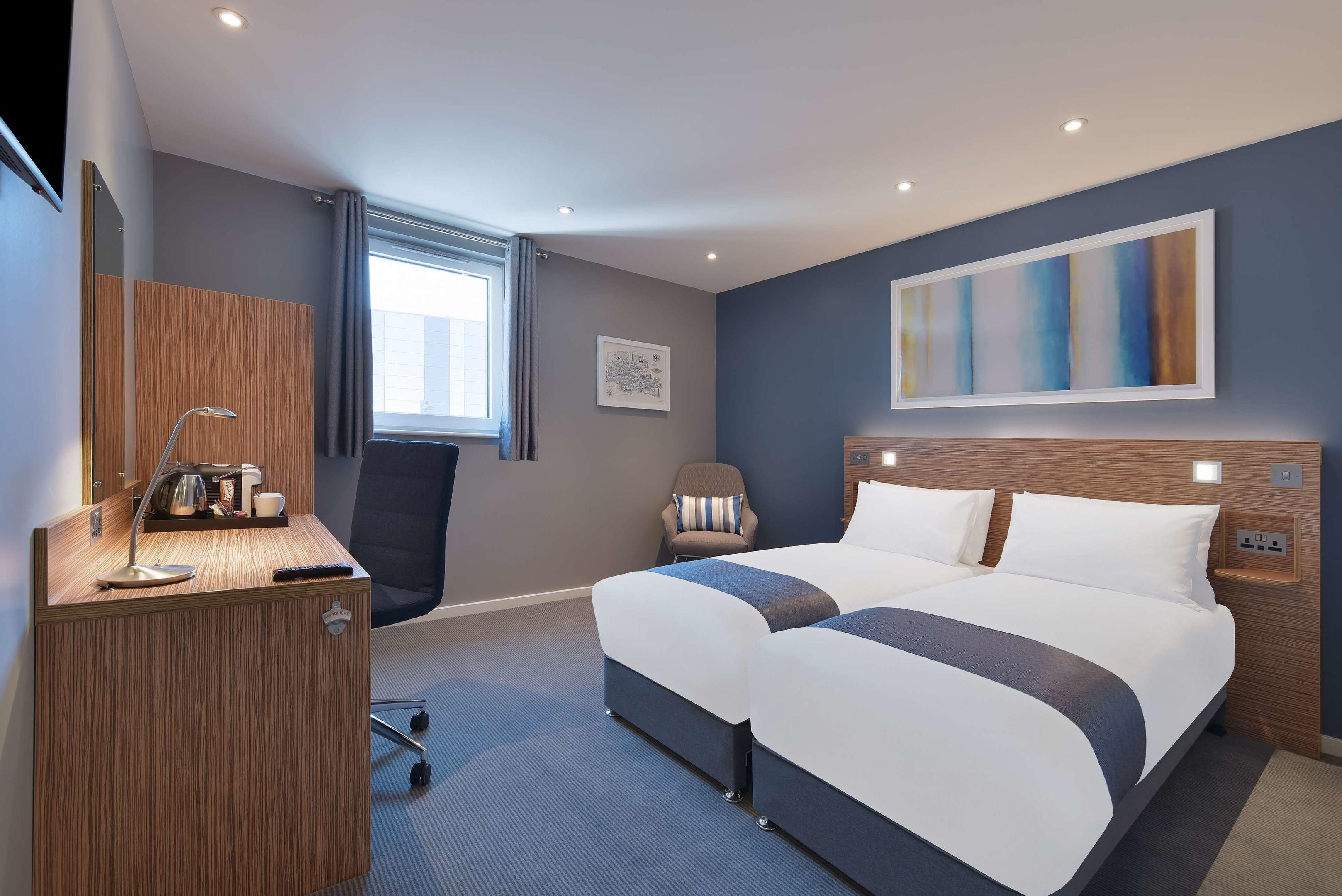 Travelodge London City — photo 4