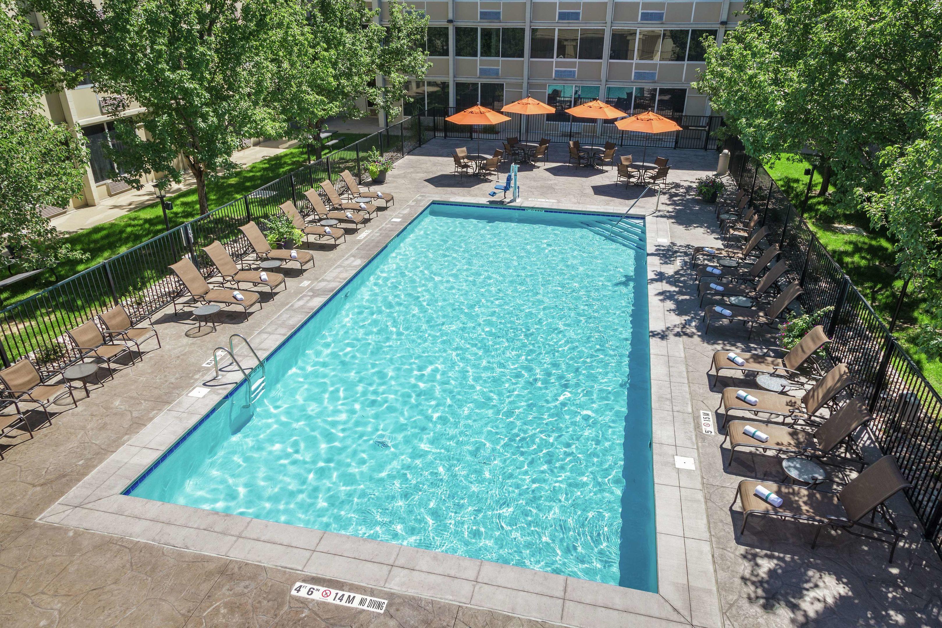 DoubleTree by Hilton Denver Central Park — photo 3
