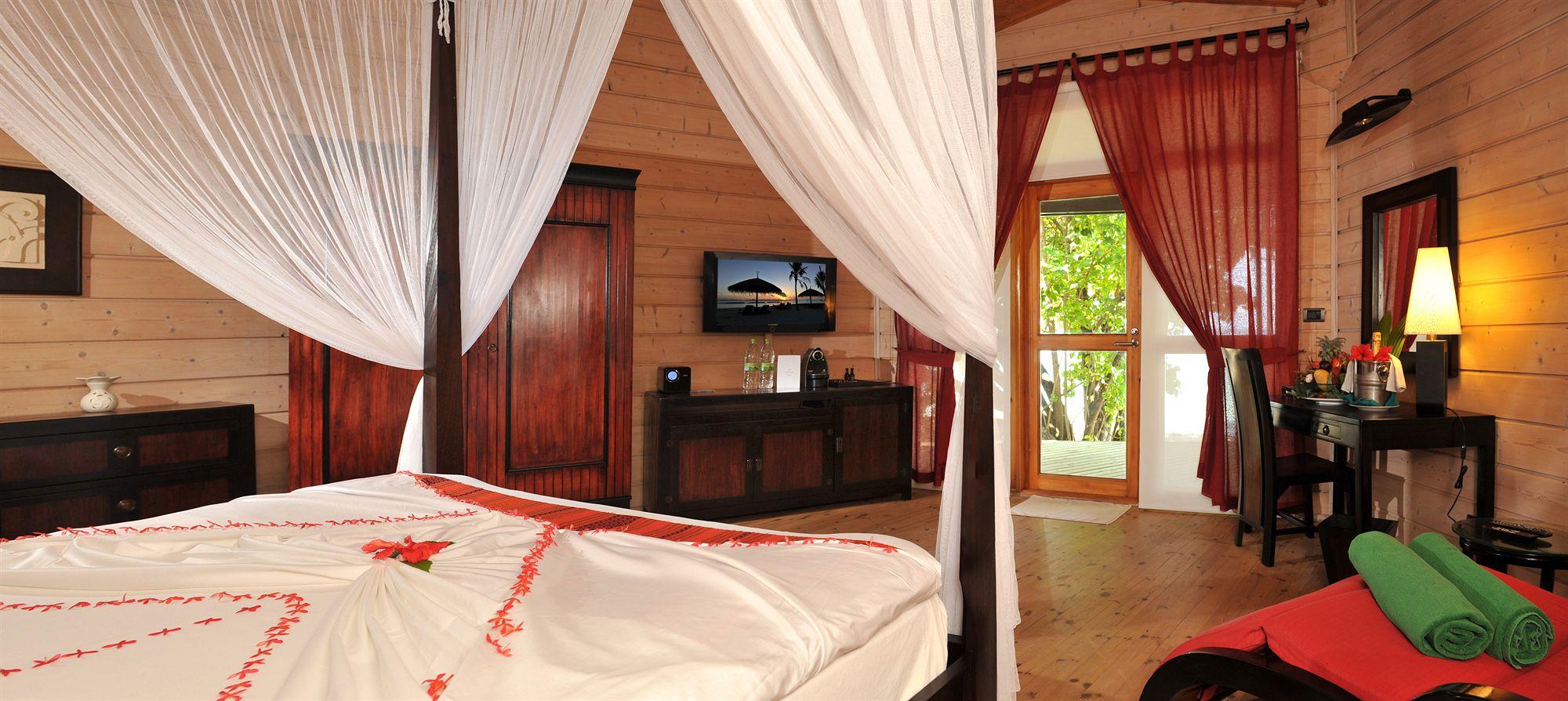 Komandoo Island Resort & Spa — photo 4