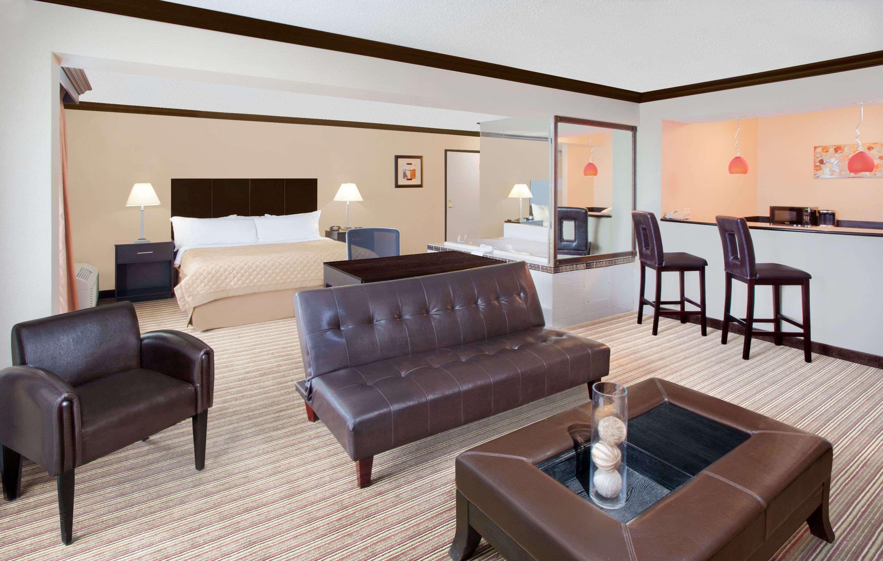 Wyndham Garden Schaumburg Chicago Northwest — photo 4