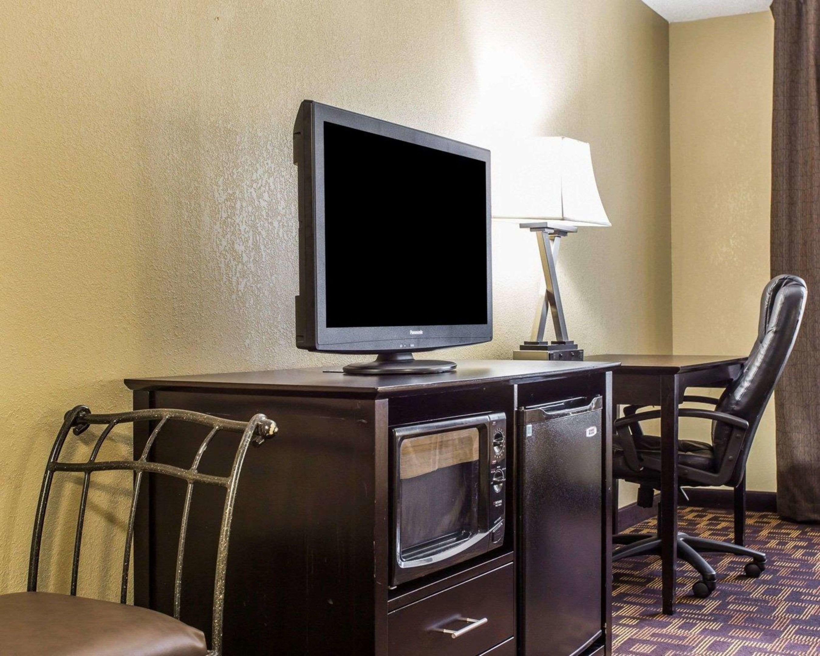 Quality Inn — photo 4
