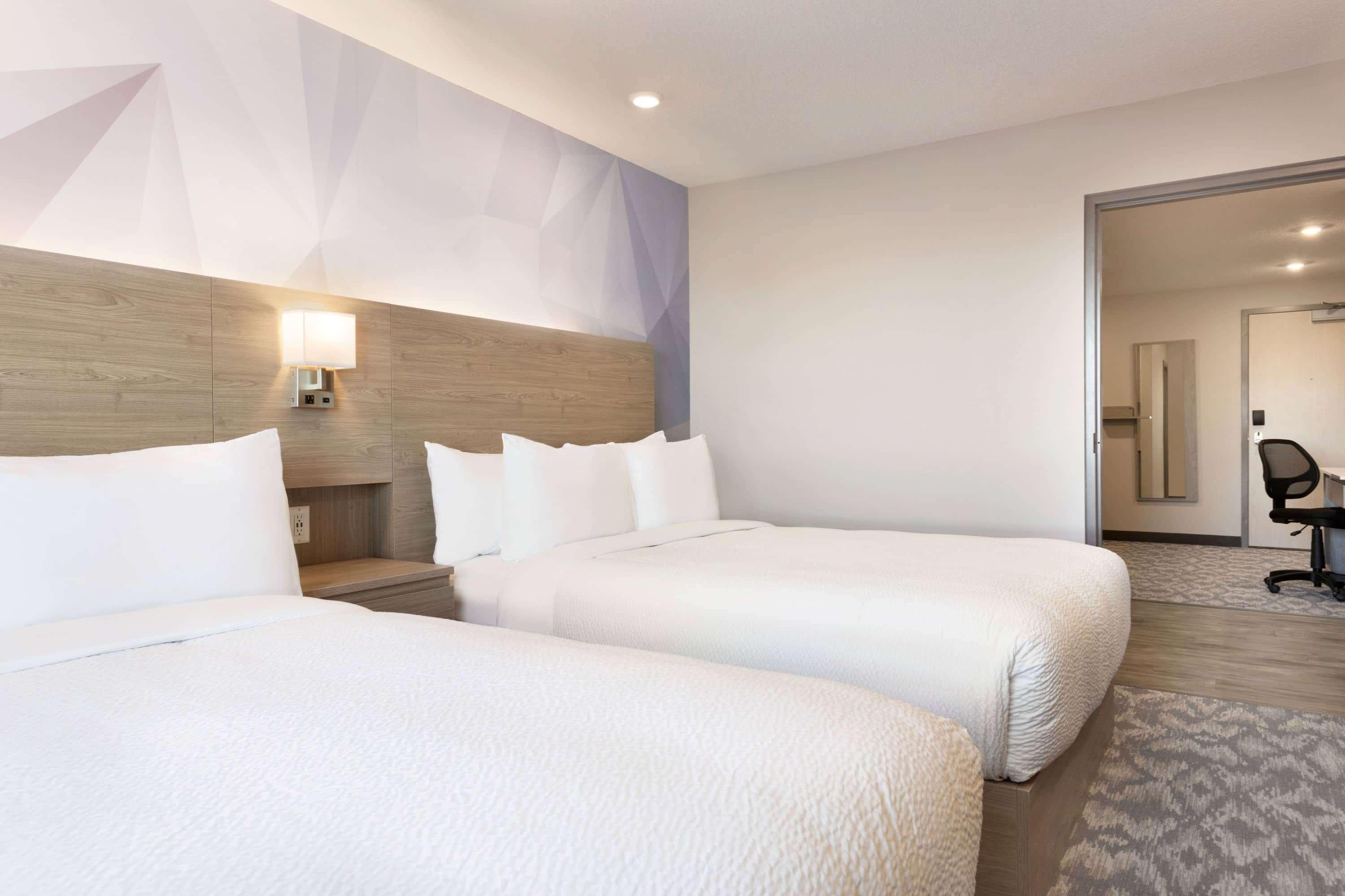 Days Inn Calgary North Balzac — photo 5