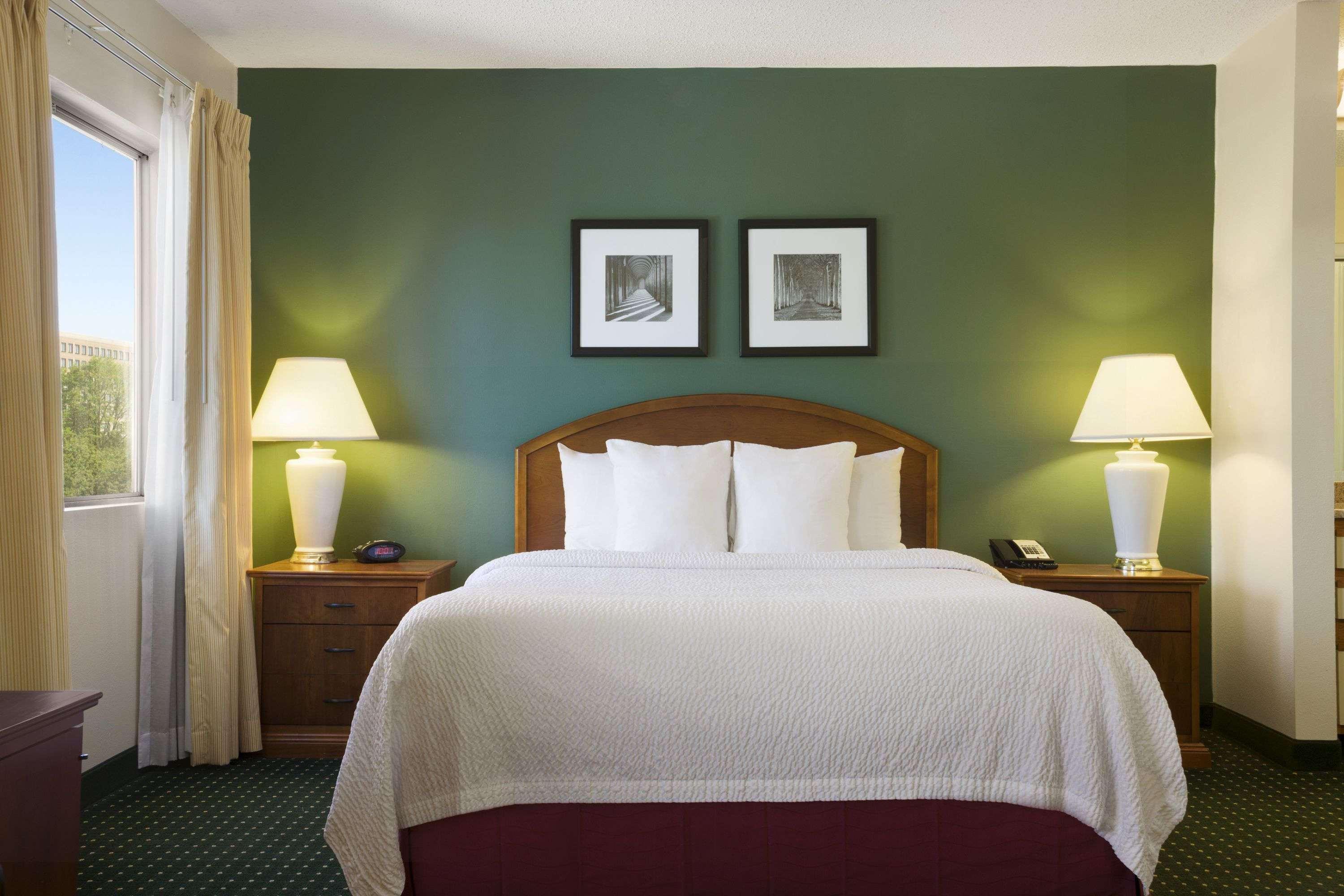 Hawthorn Suites by Wyndham Philadelphia Airport — photo 5