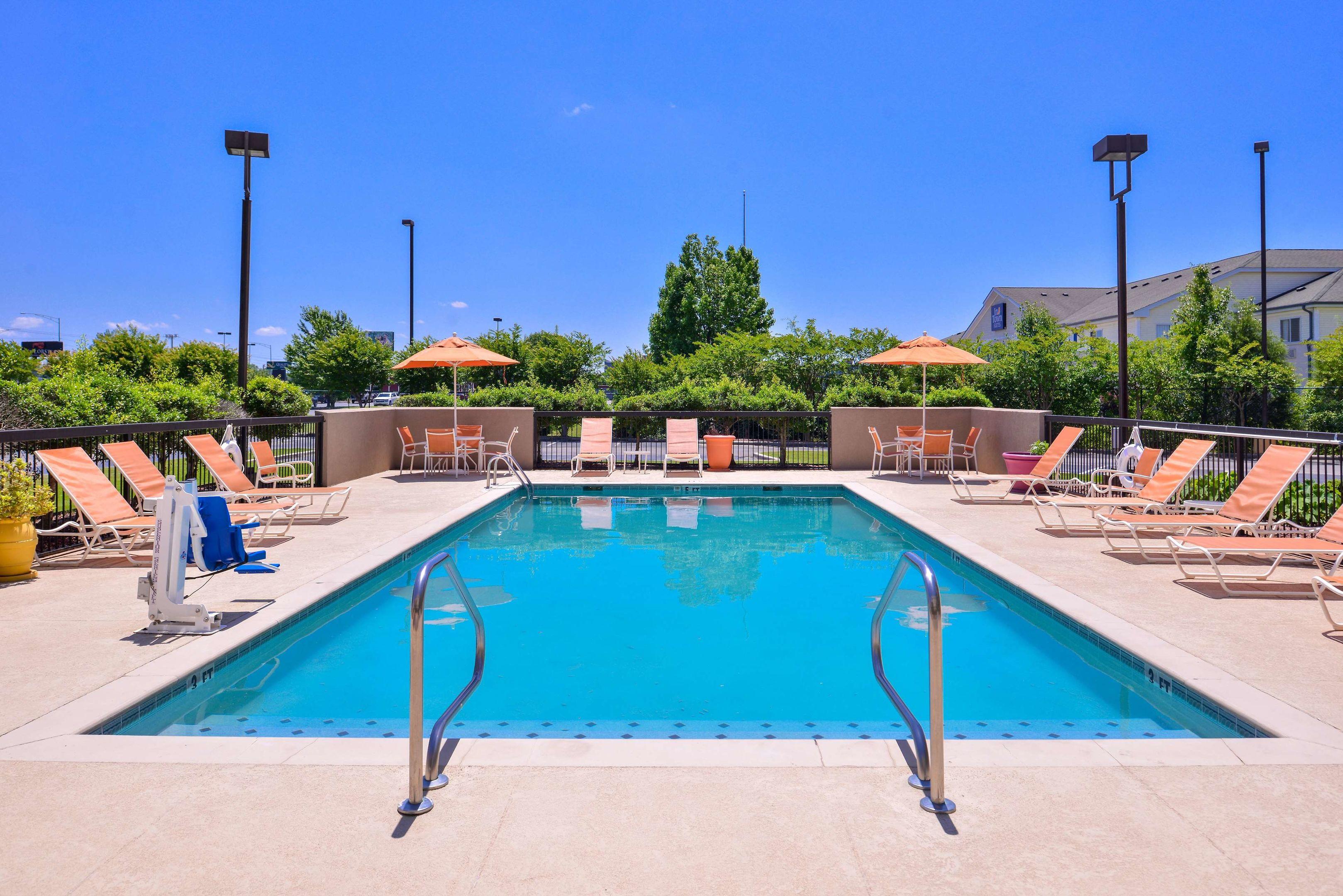 Hampton Inn Decatur — photo 4