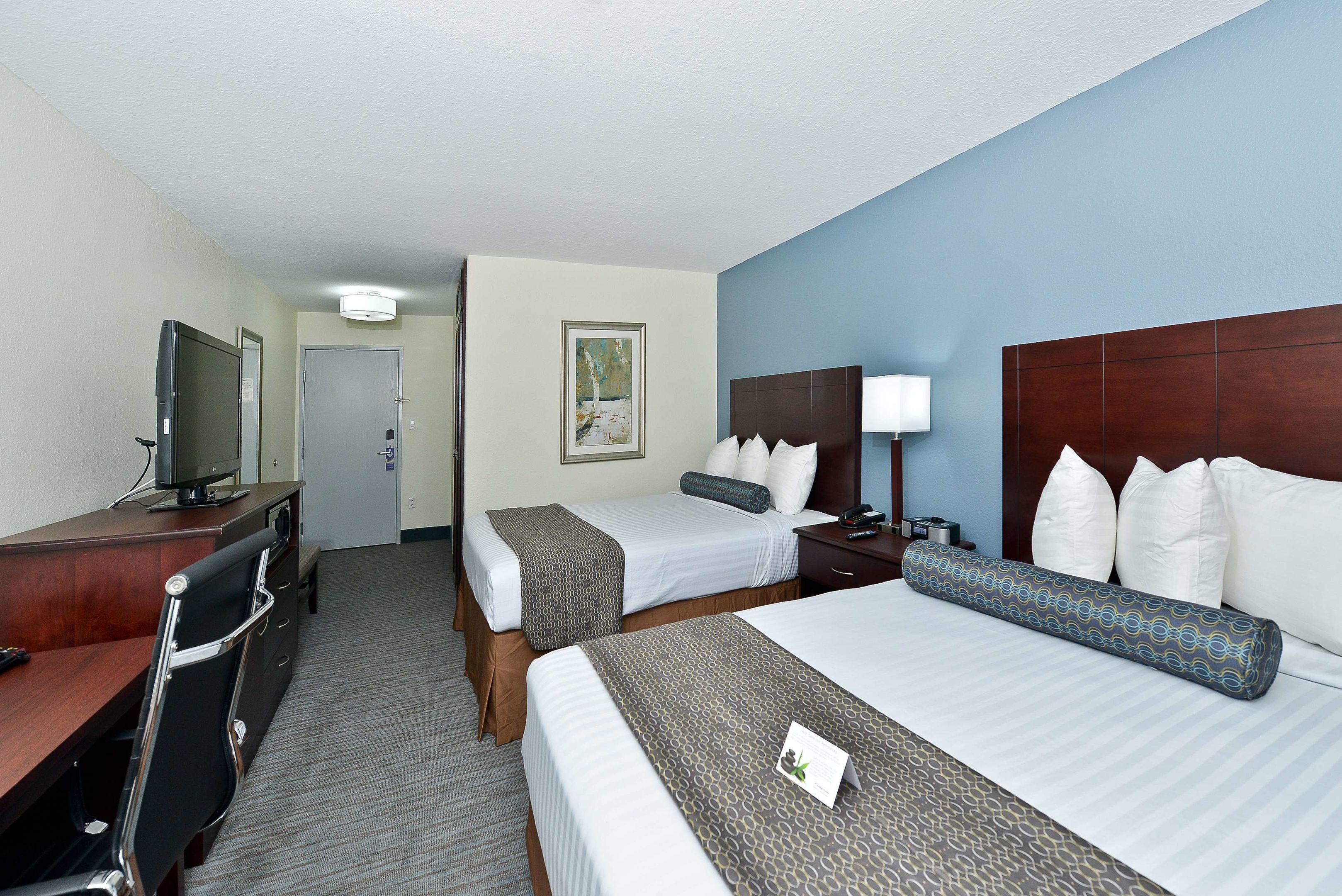 Best Western Plus Orange County — photo 5