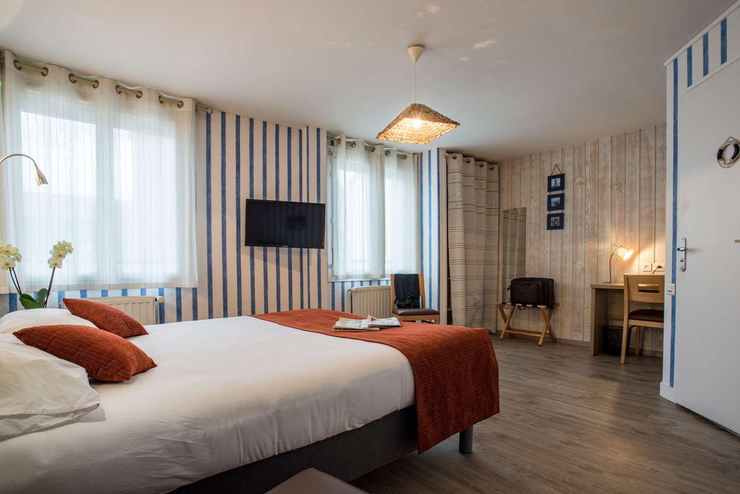 Brit Hotel des Halles — photo 4
