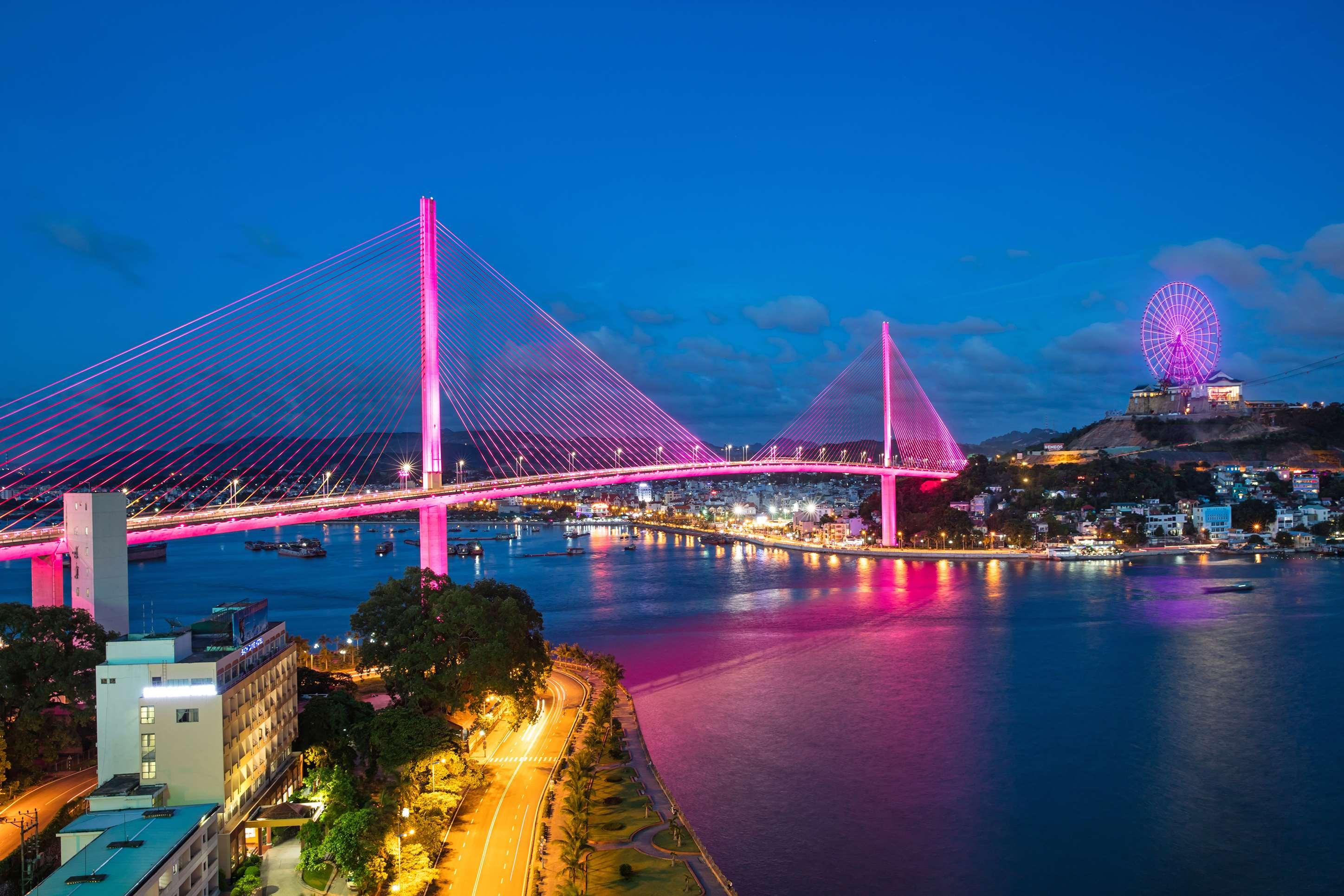 Wyndham Legend Halong Hotel — photo 1