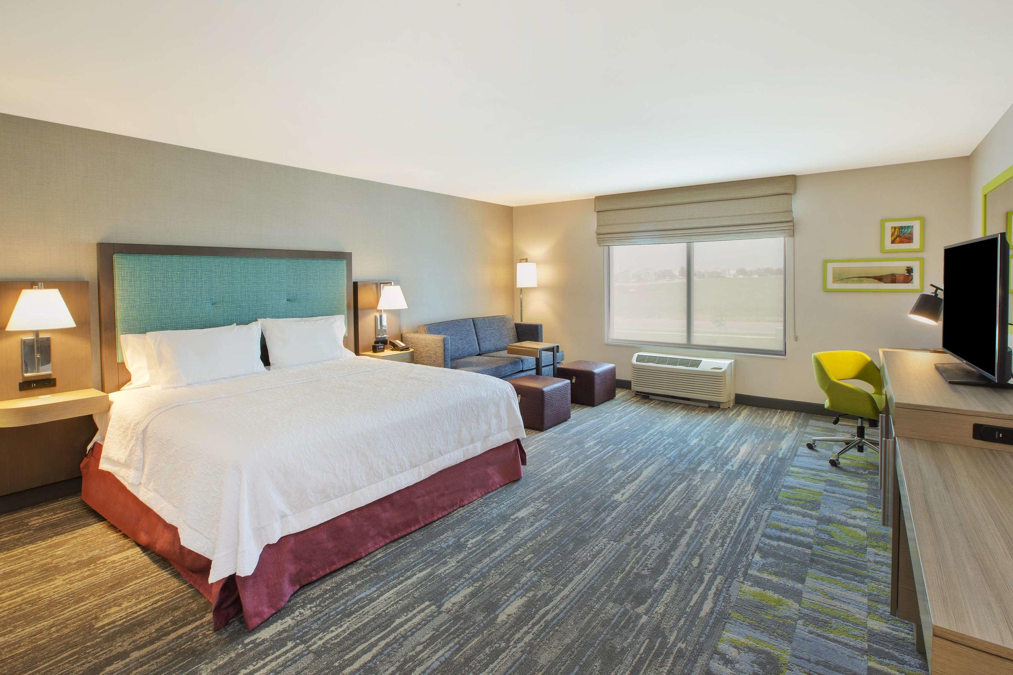 Hampton Inn & Suites Southwest/Sioux — photo 4