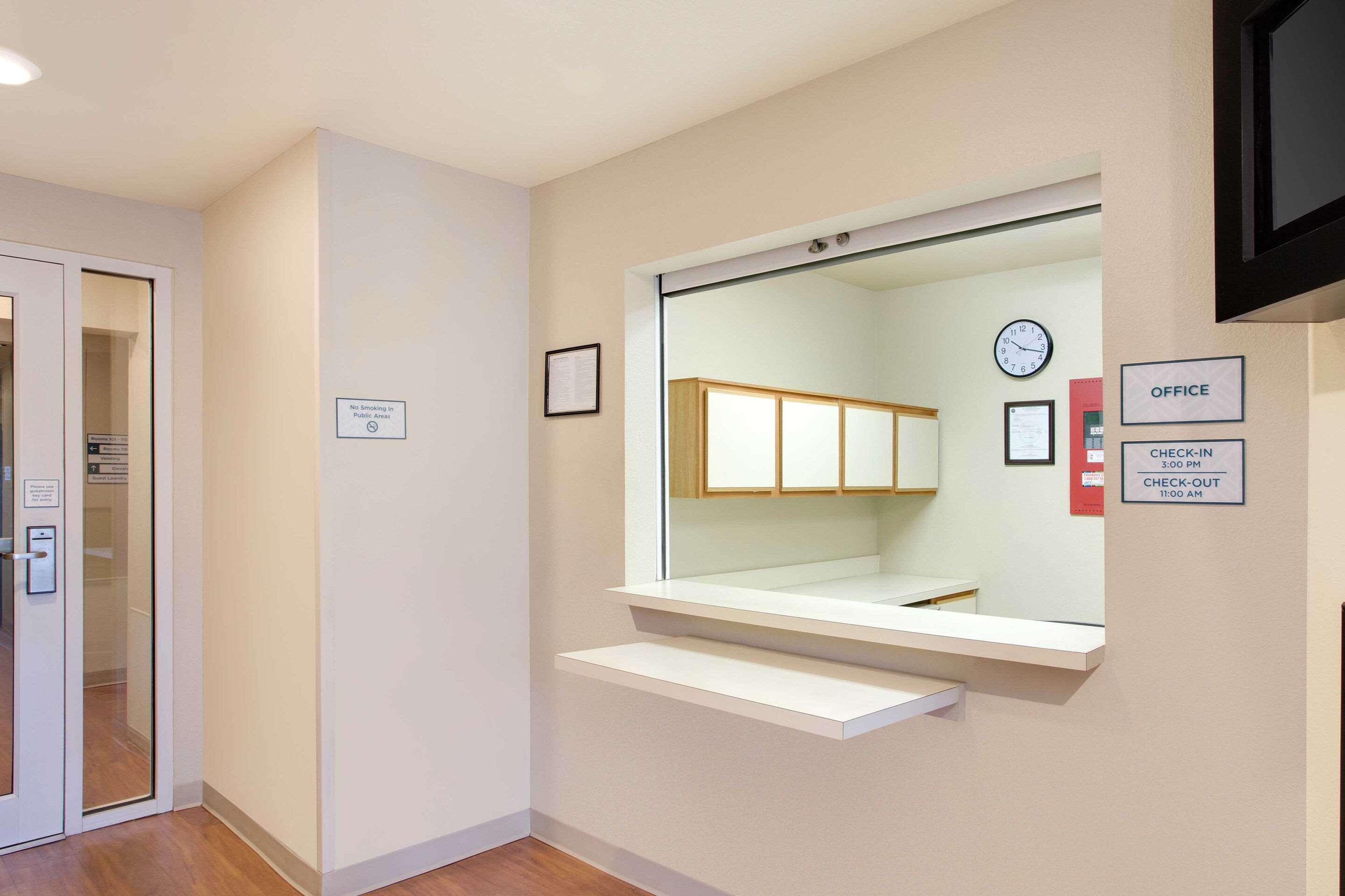WoodSpring Suites Jacksonville I-295 East — photo 3