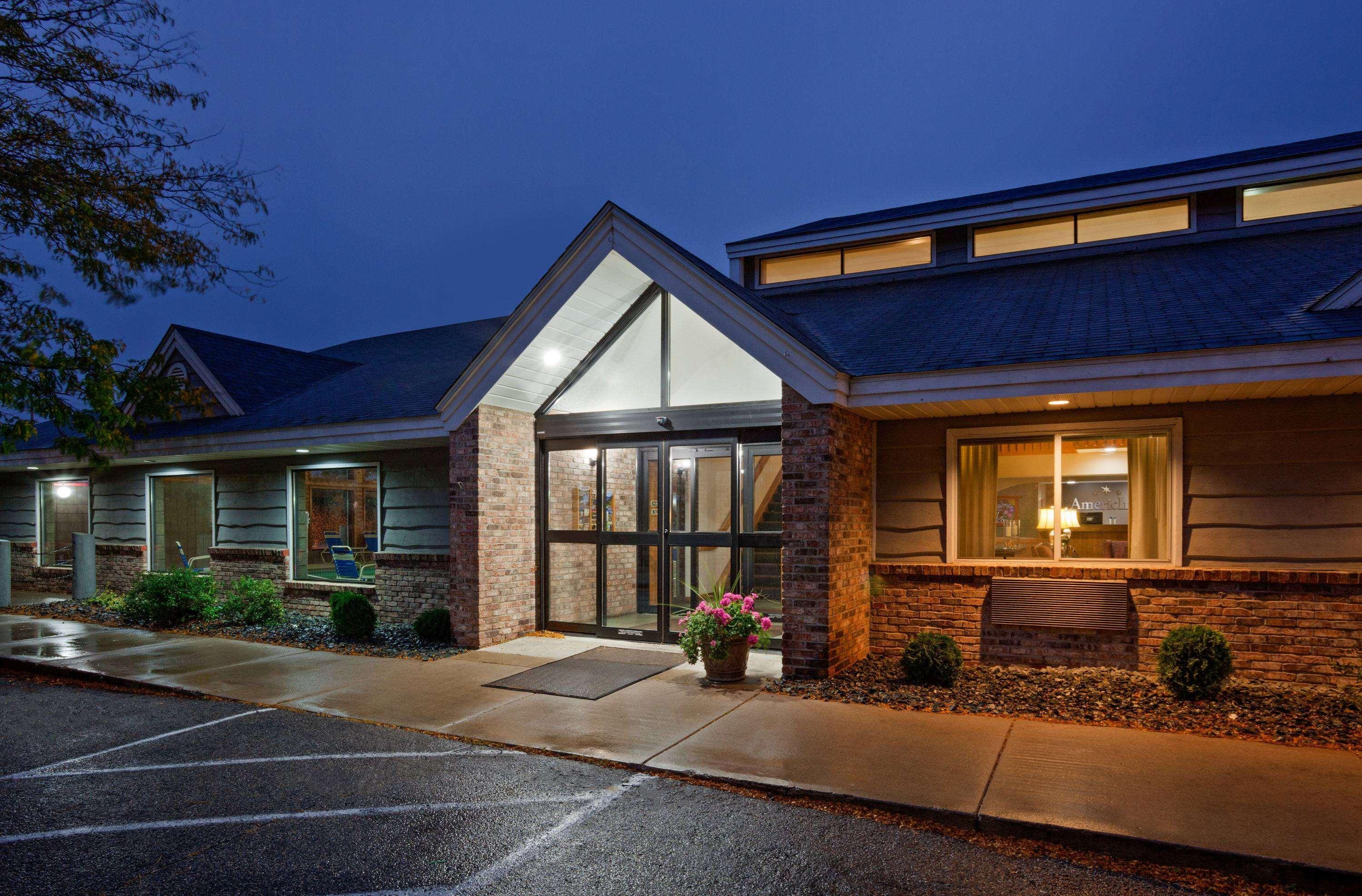 AmericInn by Wyndham Red Wing — photo 3