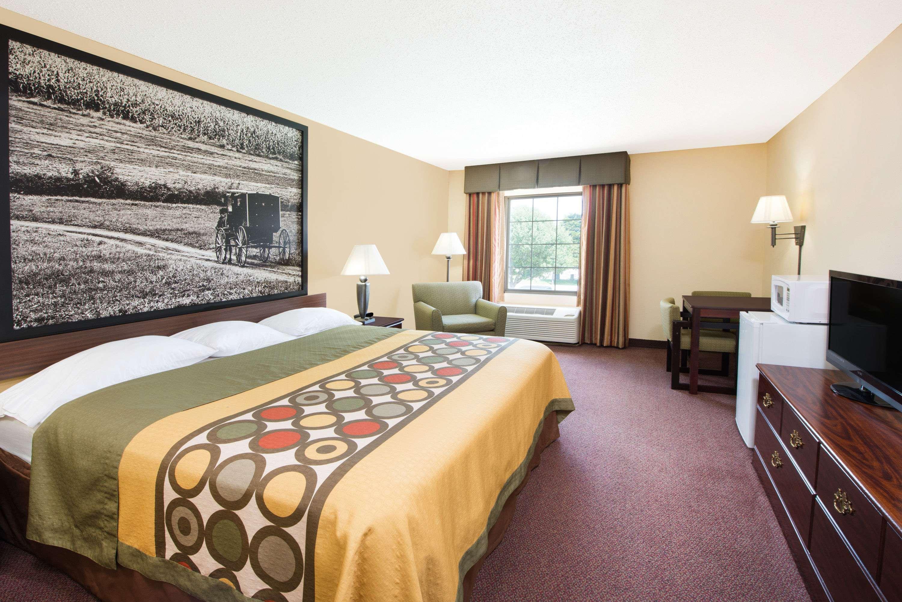 Super 8 by Wyndham Lamar — photo 4