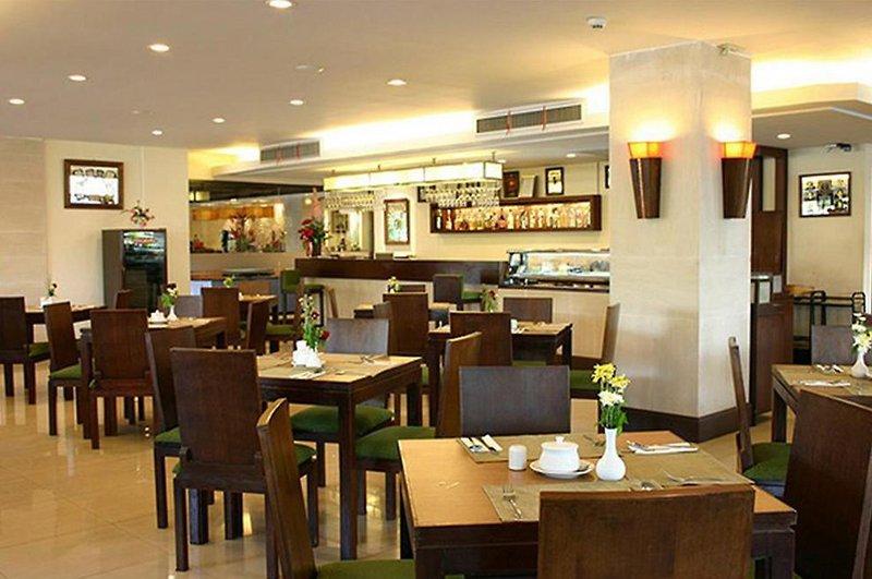 Royal Peninsula Hotel — photo 4
