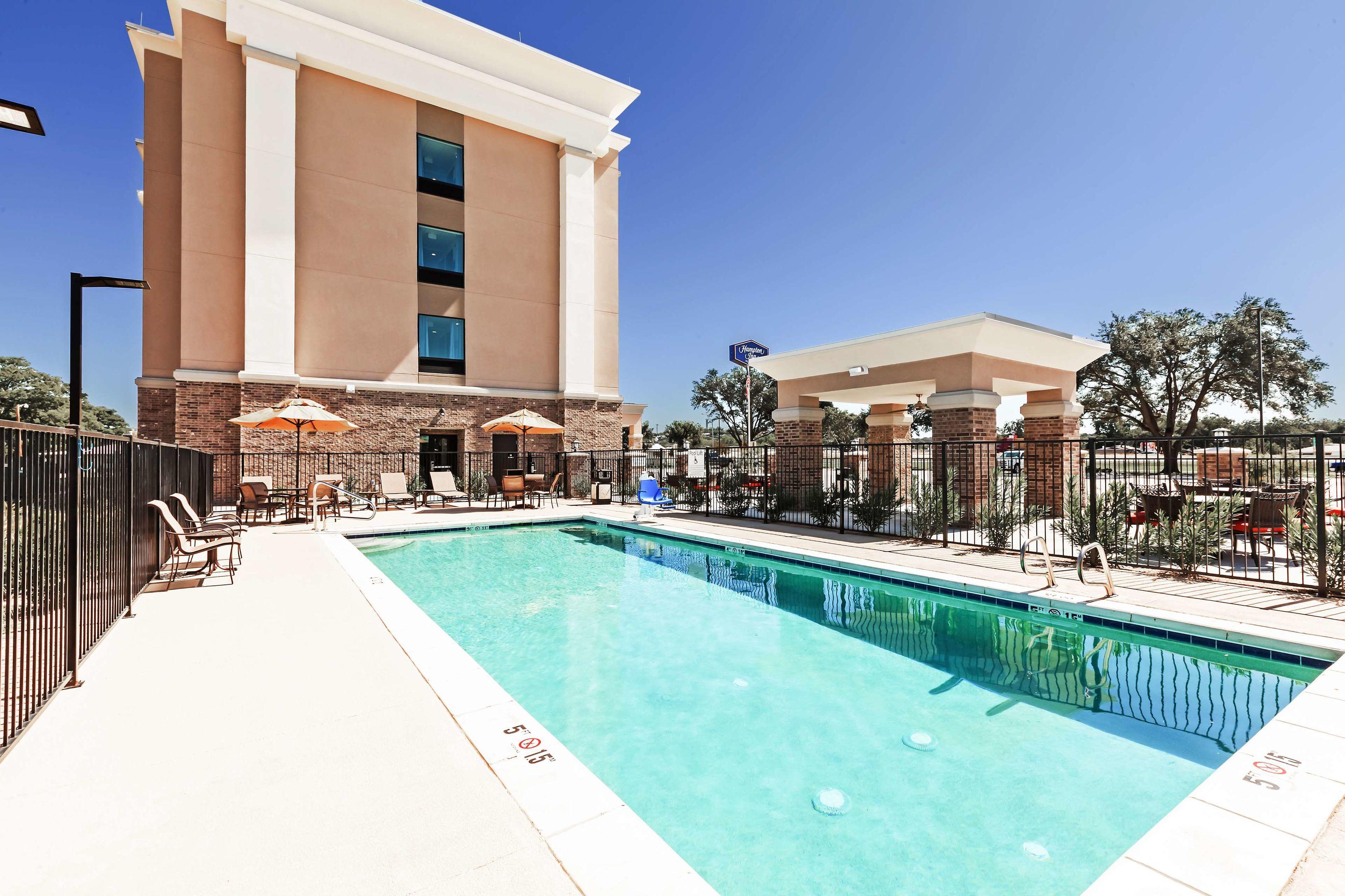Hampton Inn Ozona — photo 4