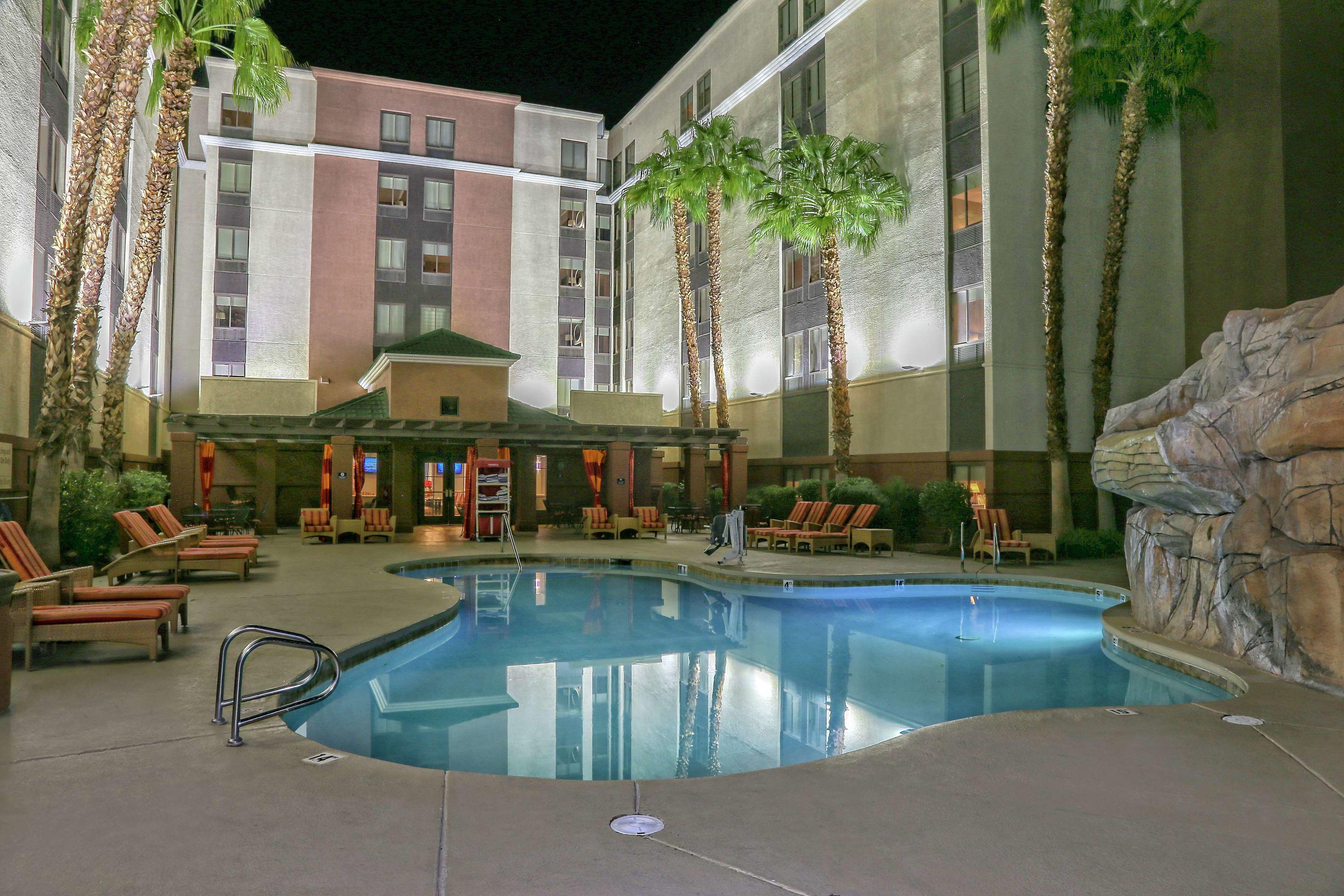 Hampton Inn Tropicana — photo 4