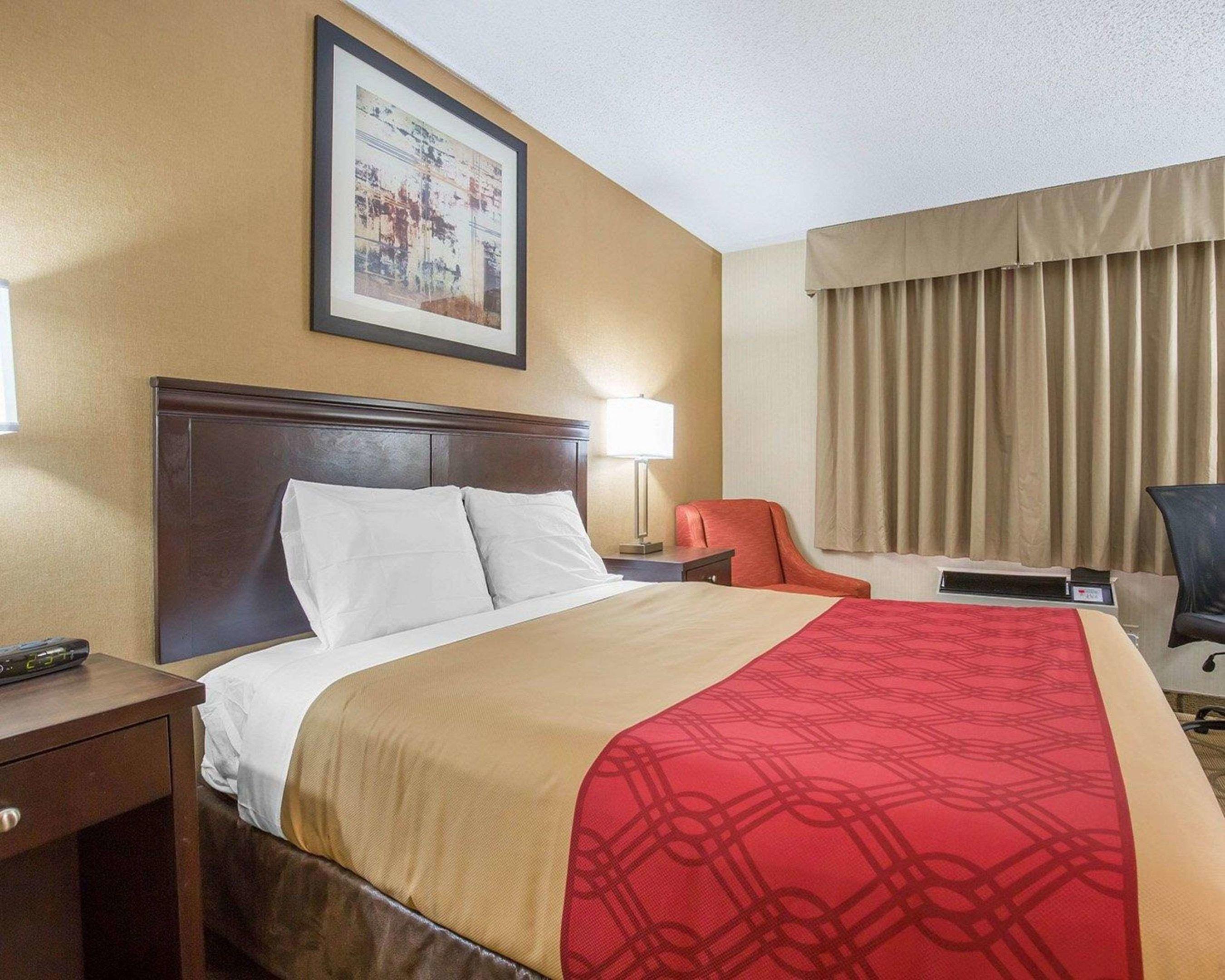 Econo Lodge — photo 4