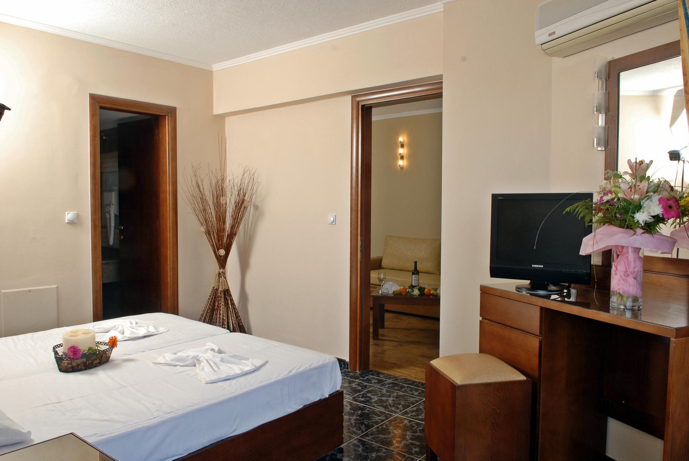 Sacallis Inn Beach Hotel — photo 3
