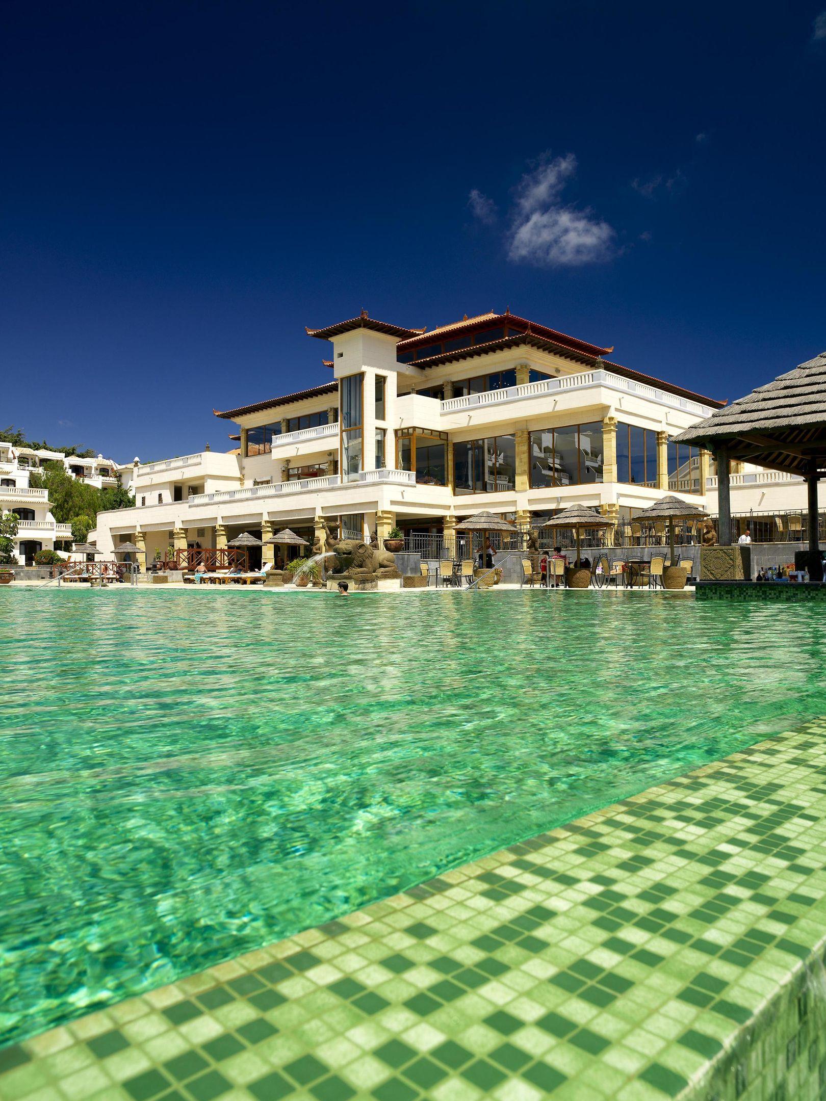 Regency Country Club — photo 3